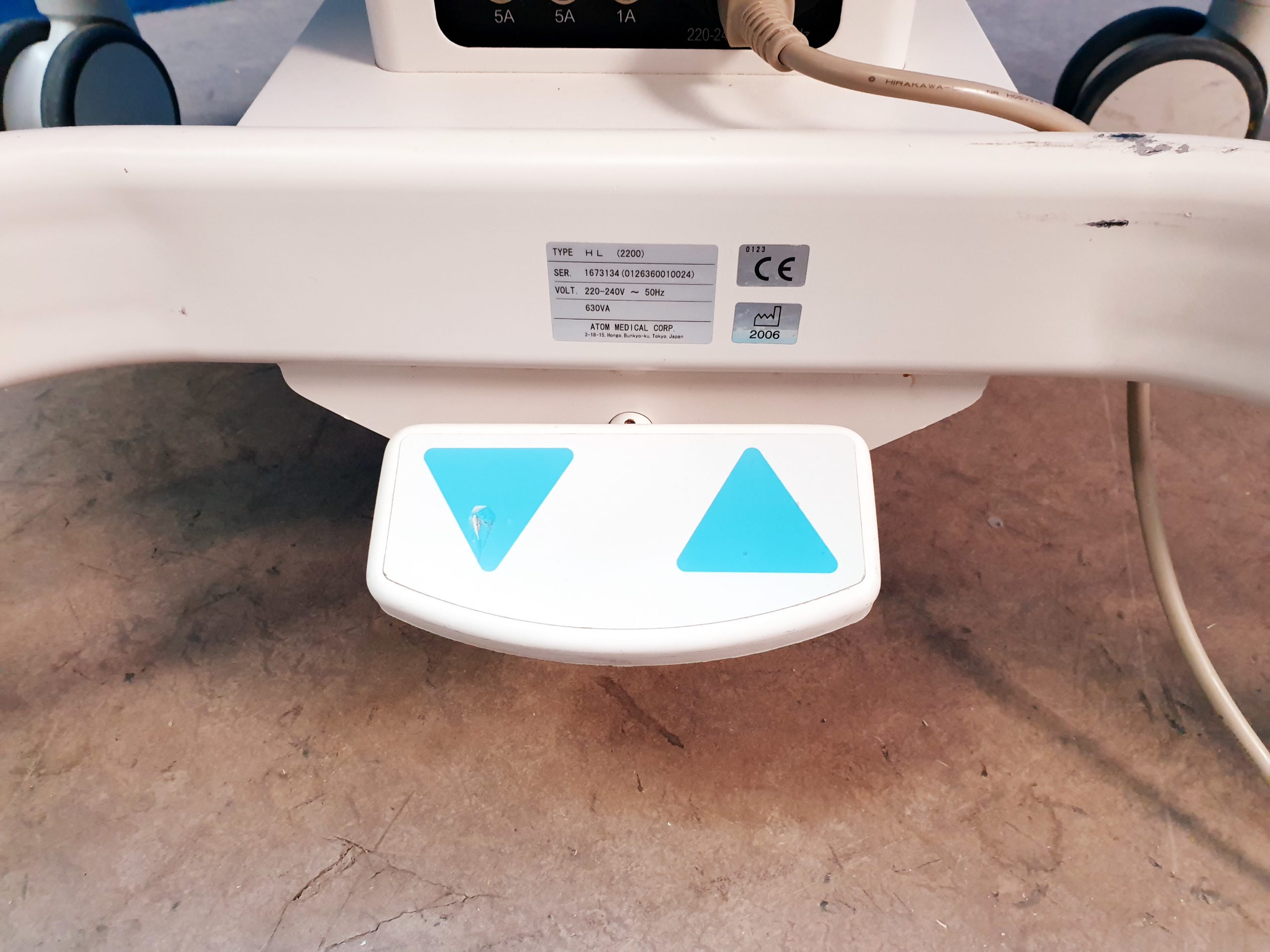 ATOM V-2200 Infant Incubator Inkubator thumbnail 10