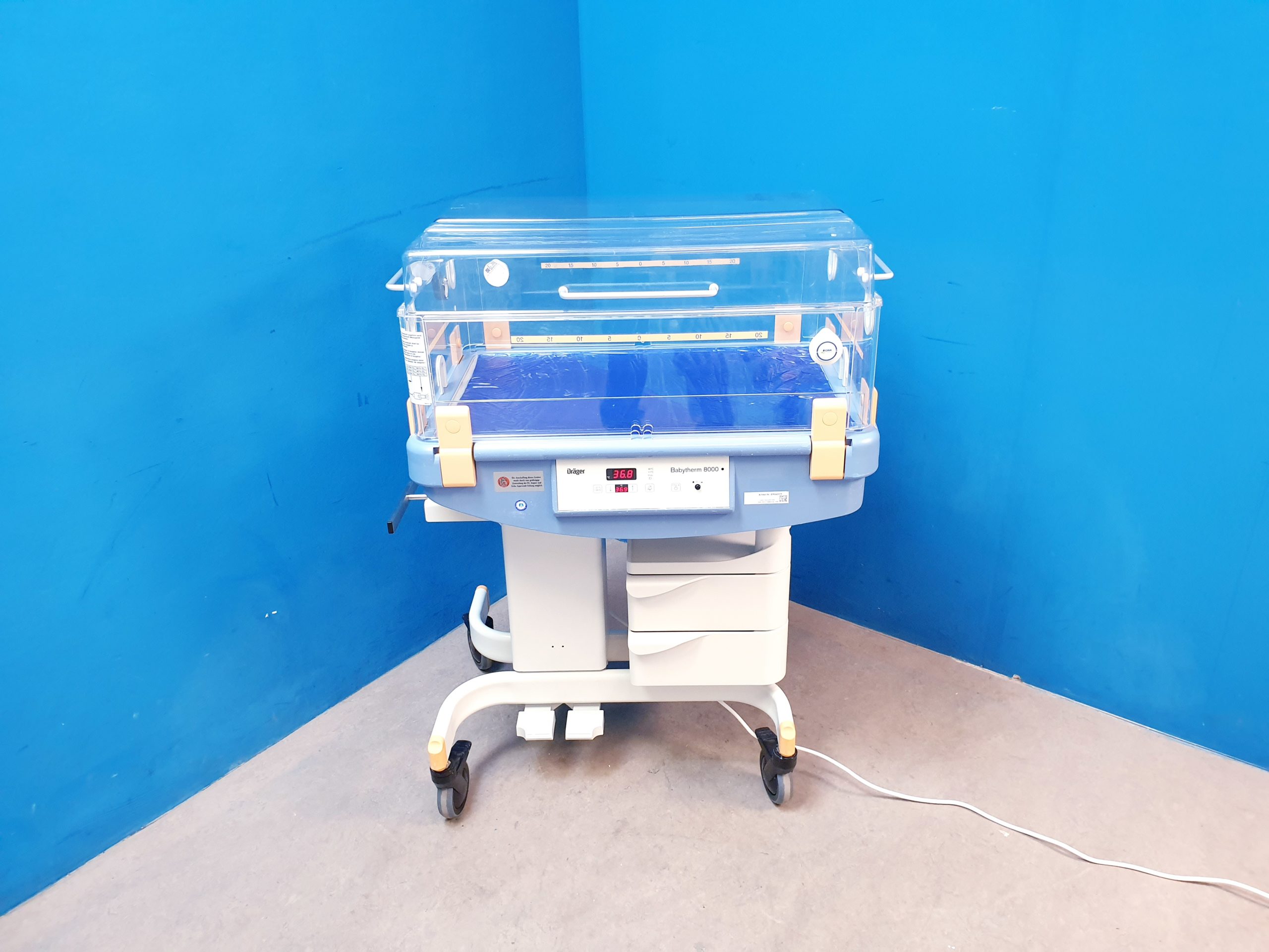 Dräger Draeger Babytherm 8000 Brutkasten Wärmebettchen, Überwachungseinheit thumbnail 2