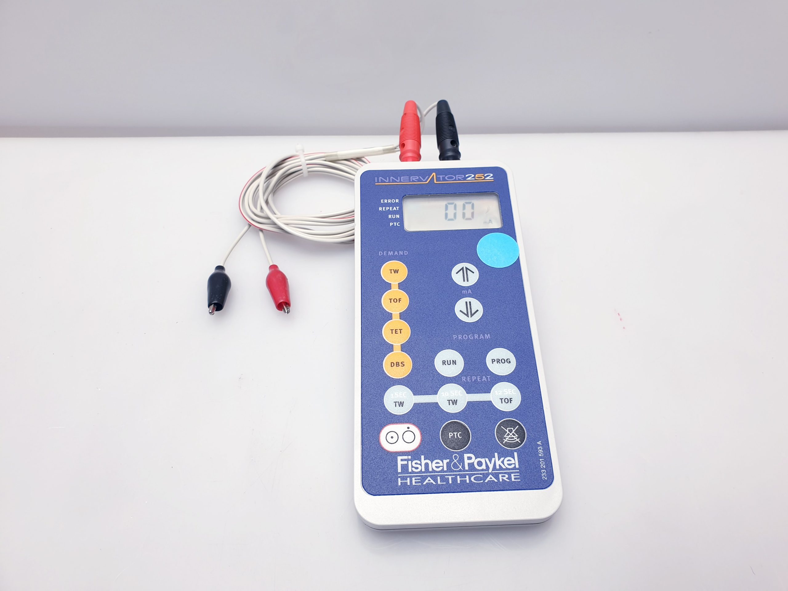 Fisher & Paykel Innervator NS 252 Neuro Diagnos Nerven Stimulator thumbnail 2