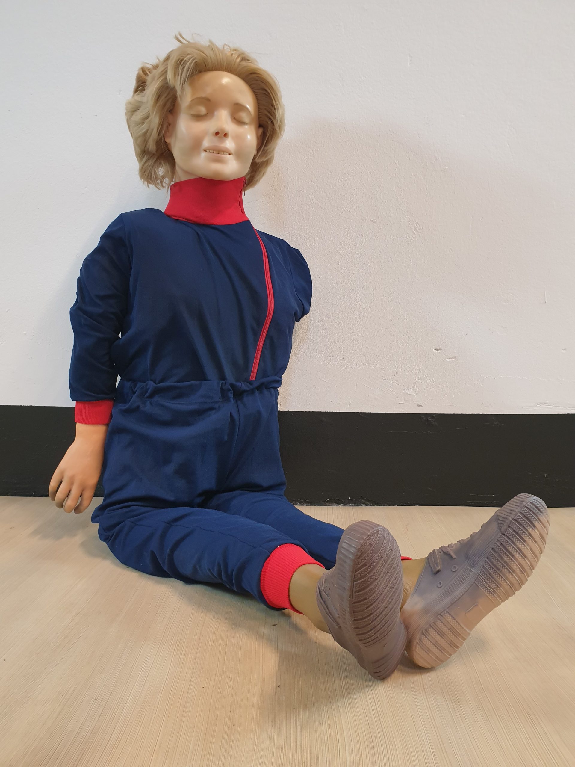 Anne Resusci Anne Erste Hilfe Krankenpflege Übungspuppe thumbnail 3