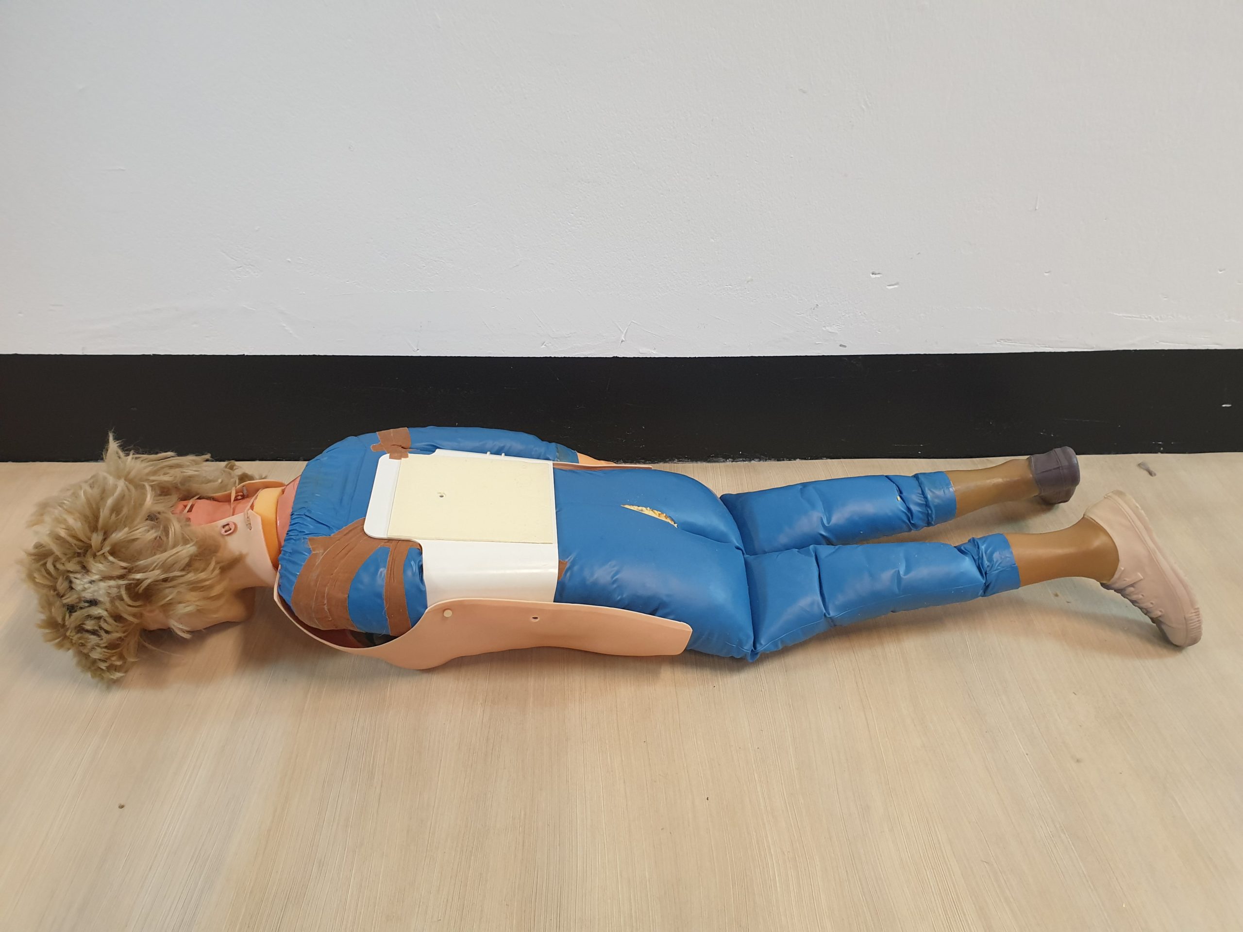 Anne Resusci Anne Erste Hilfe Krankenpflege Übungspuppe thumbnail 6
