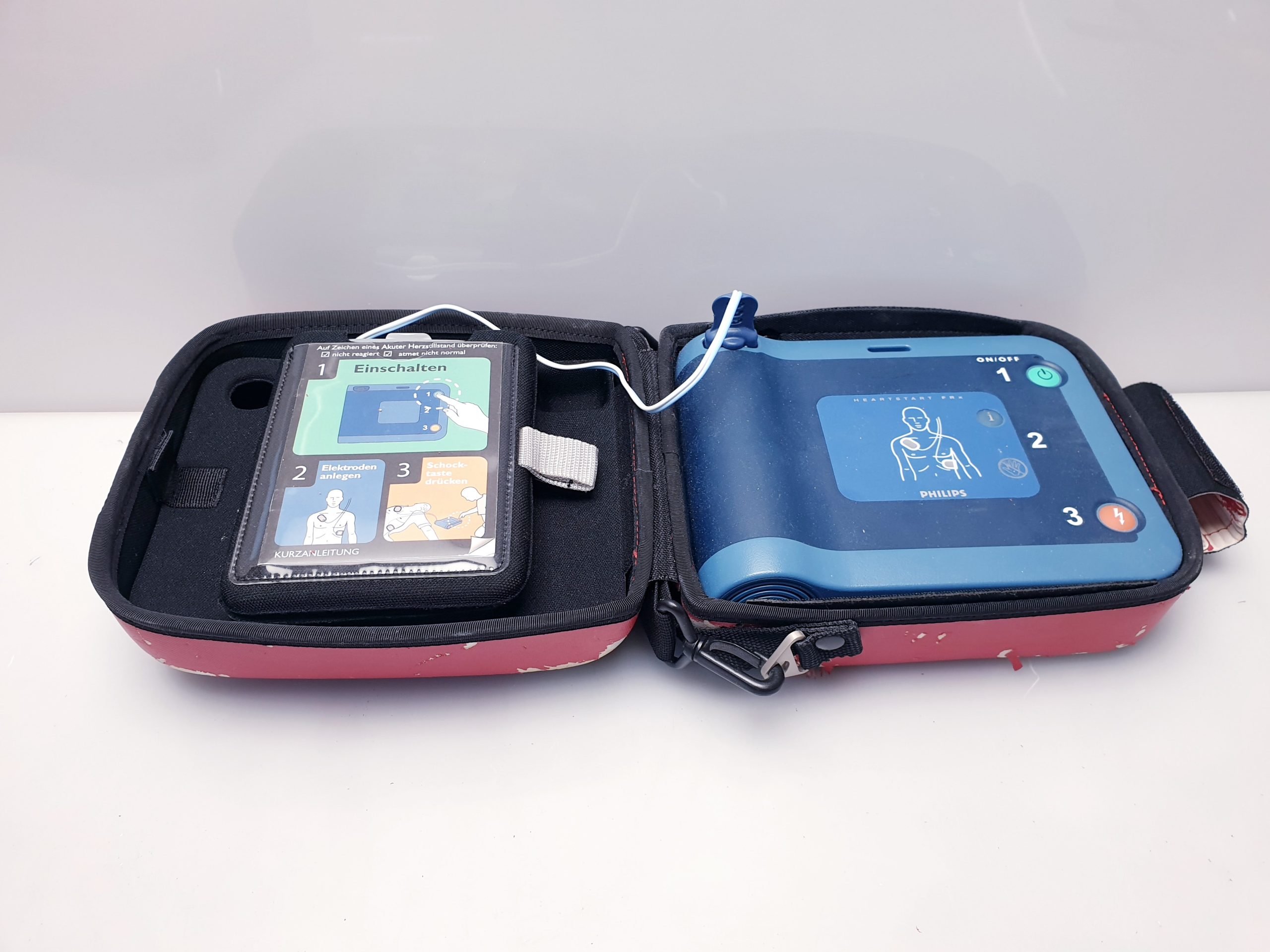 Philips HeartStart FRx Halbautomat mit Tasche thumbnail 4