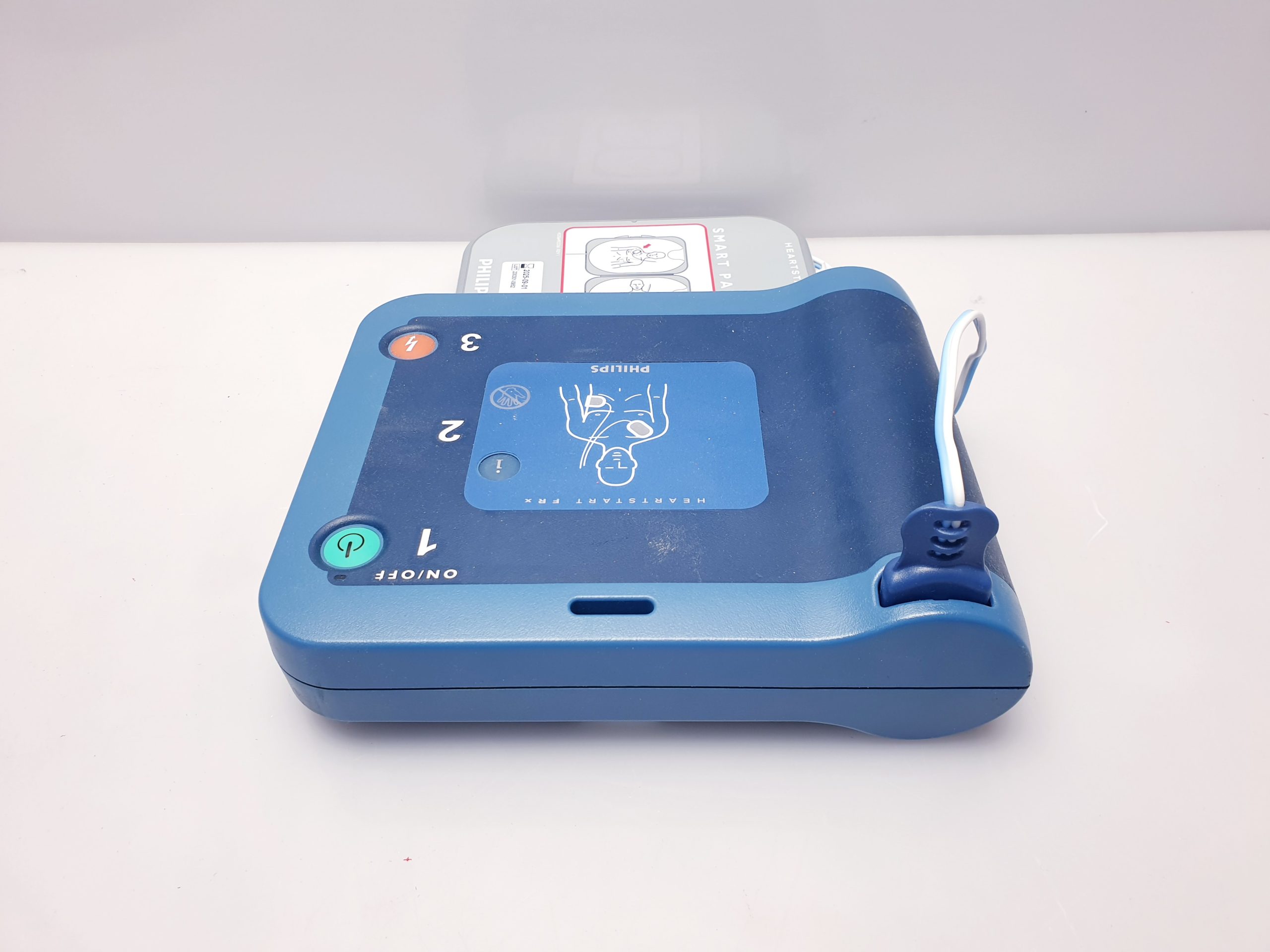 Philips HeartStart FRx Halbautomat mit Tasche thumbnail 7