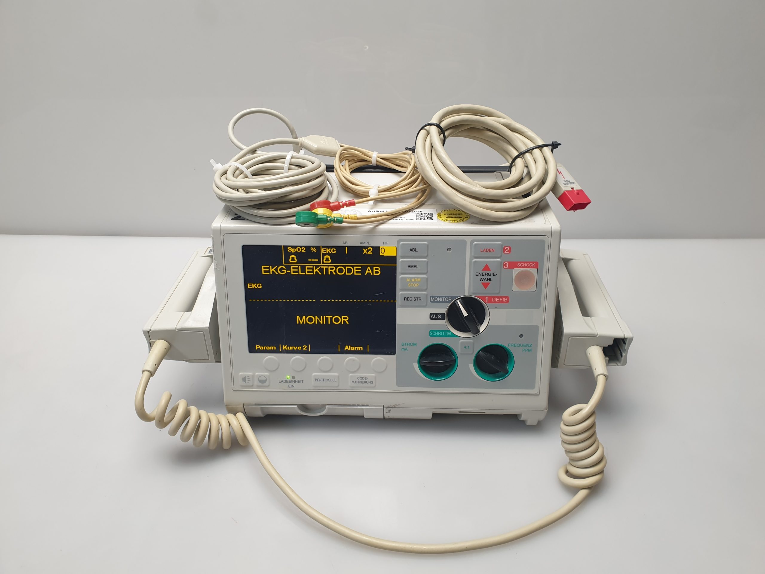 Zoll M series Defibrillator Defi mit Batterie thumbnail 3