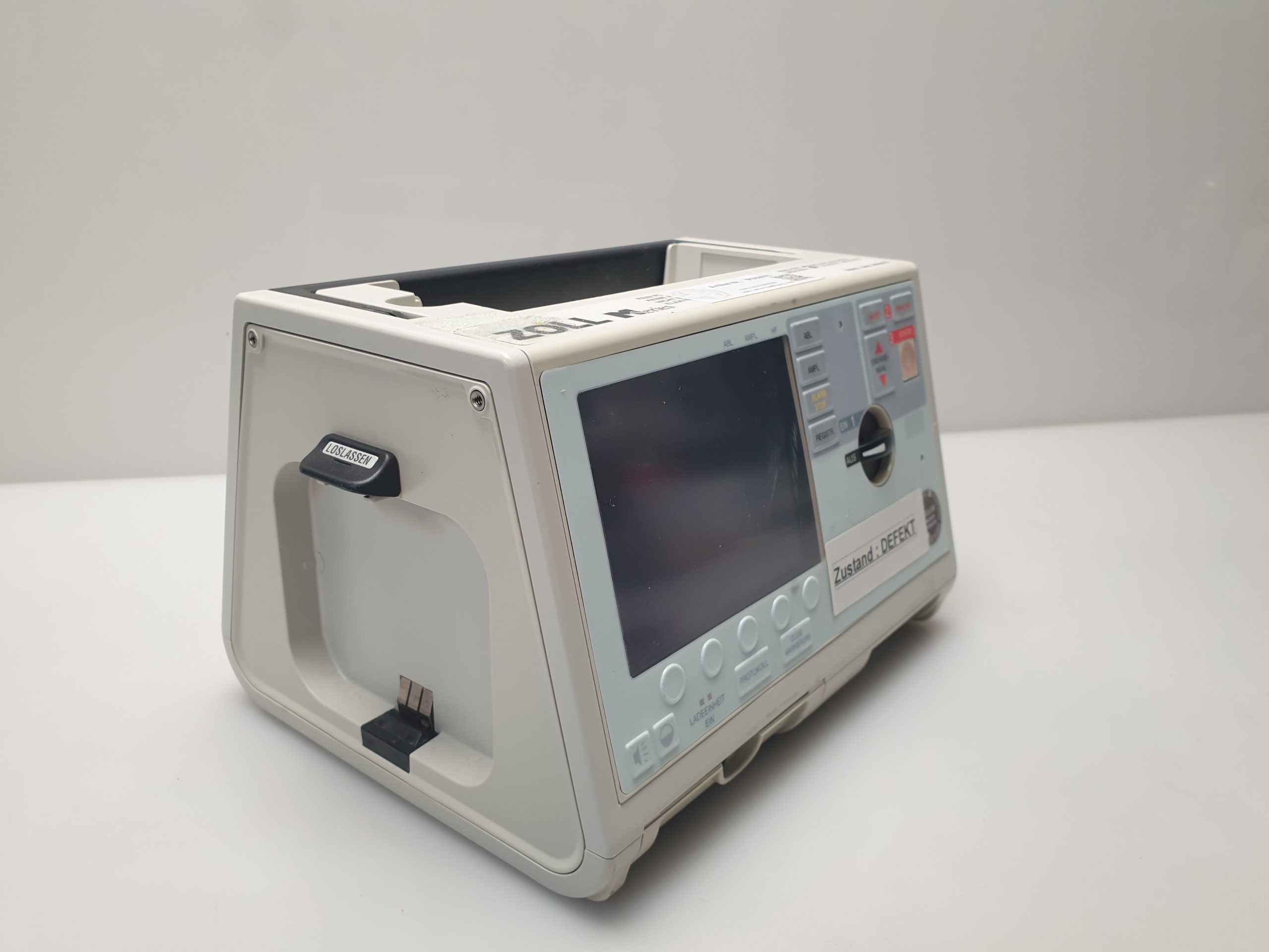 Zoll M Series Defibrillator thumbnail 8