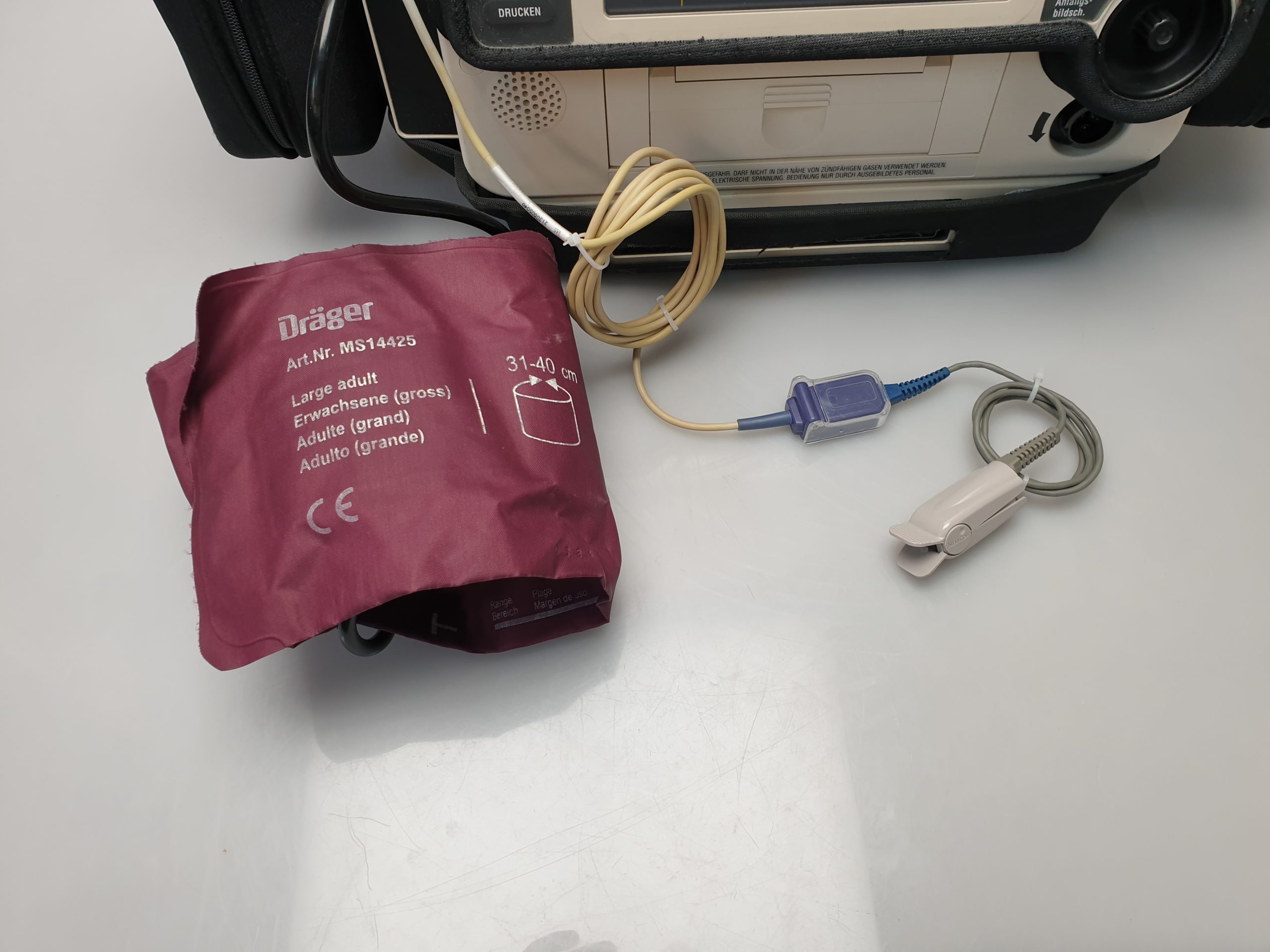 Medtronic Lifepak 12 Defi Defibrilator thumbnail 6