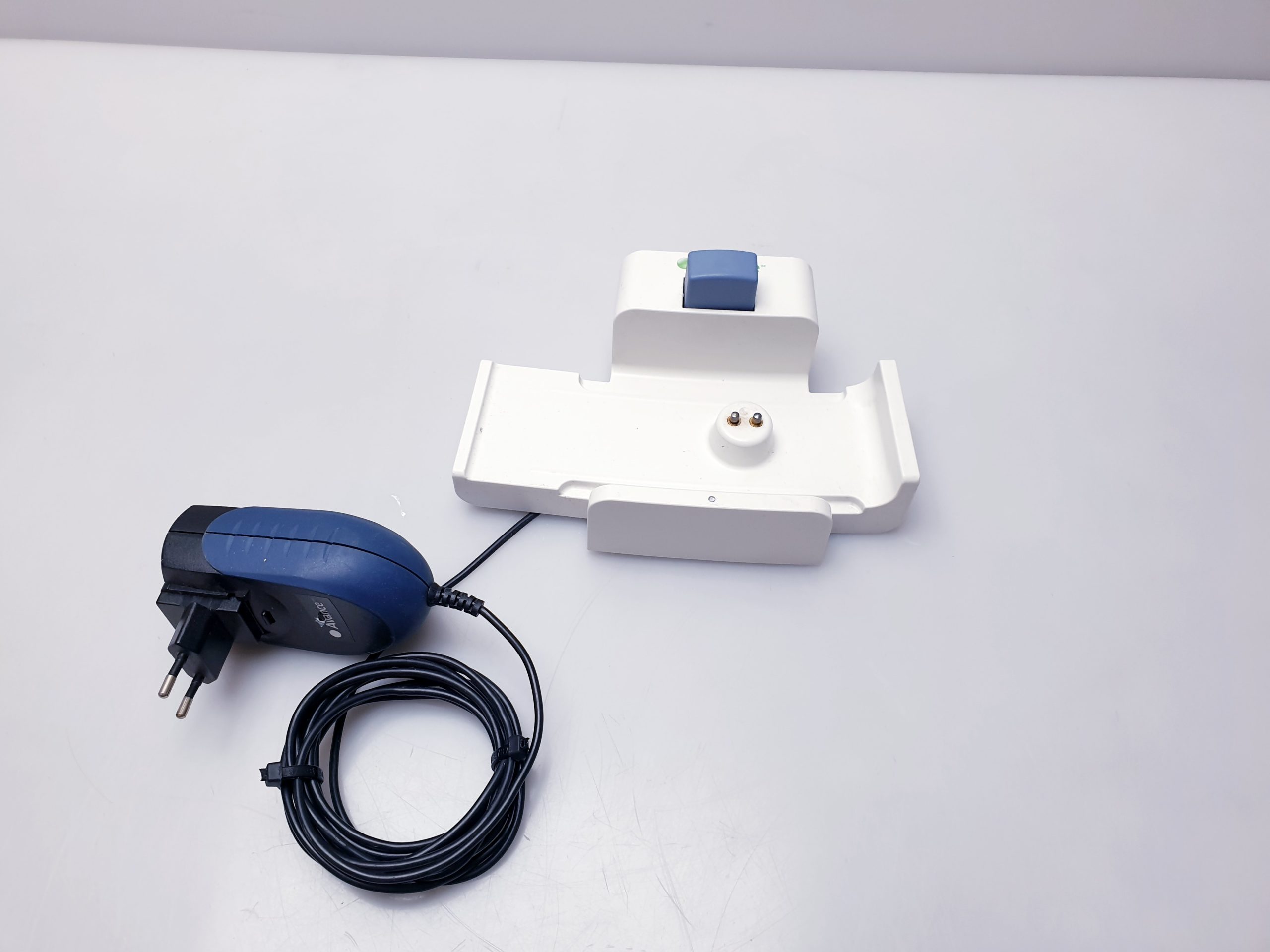MEDELA Thopaz 200.2219 Pump Suction Thorax Drainage mit Ladekabel thumbnail 5