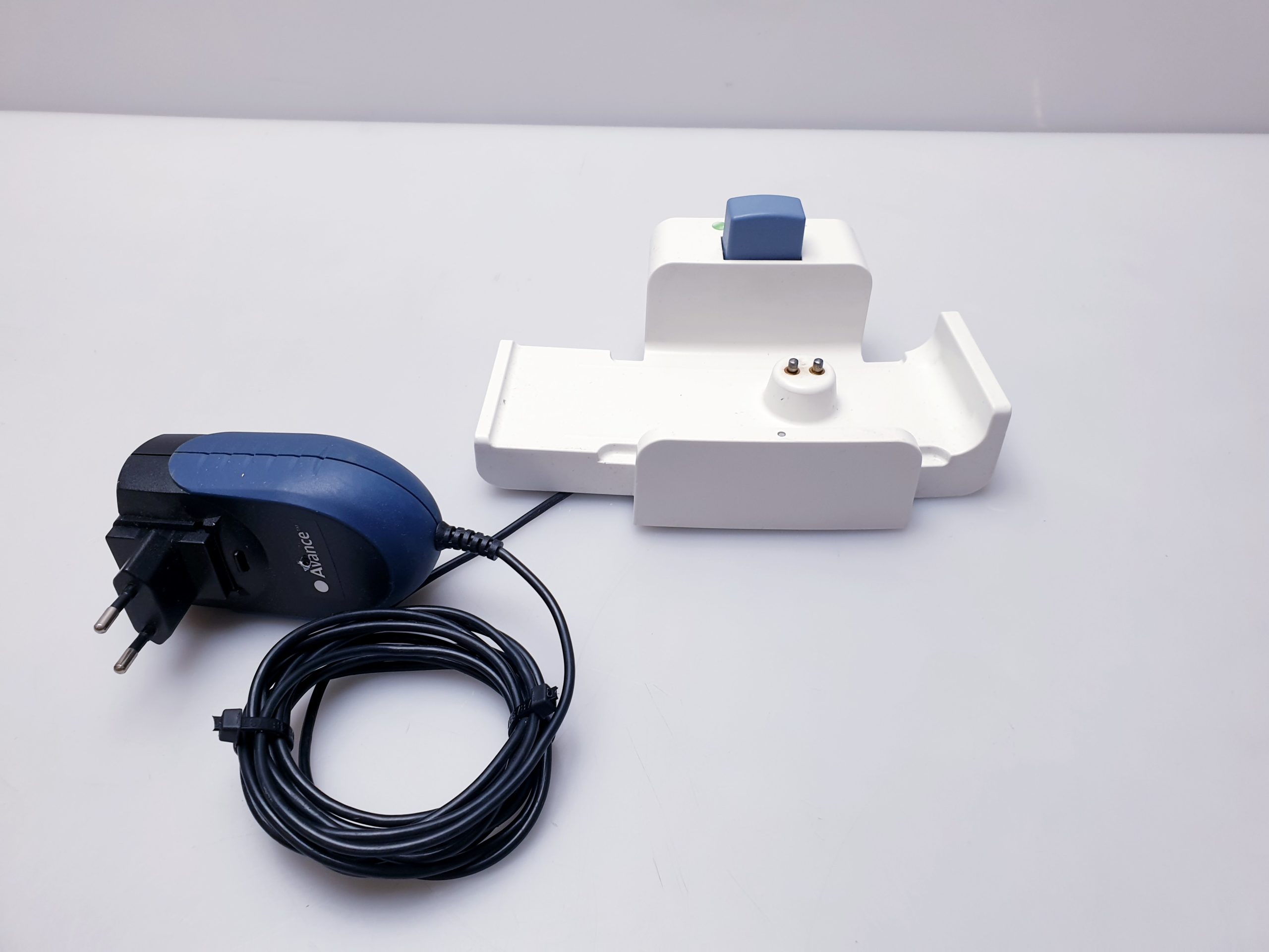MEDELA Thopaz 200.2219 Pump Suction Thorax Drainage mit Ladekabel thumbnail 6