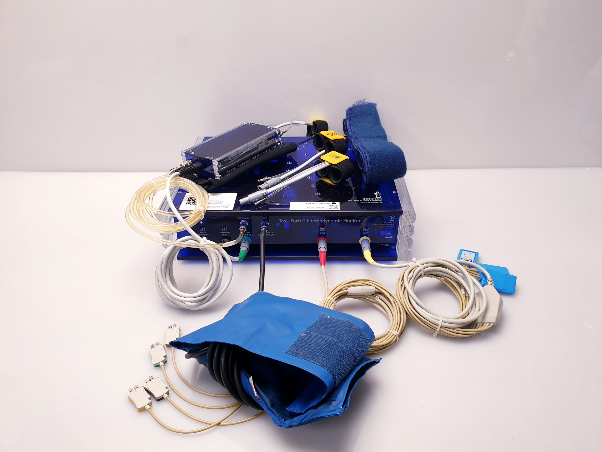 cN Systems TASK FORCE MONITOR 3040I hemodynamic Monitor — image 1 of 1