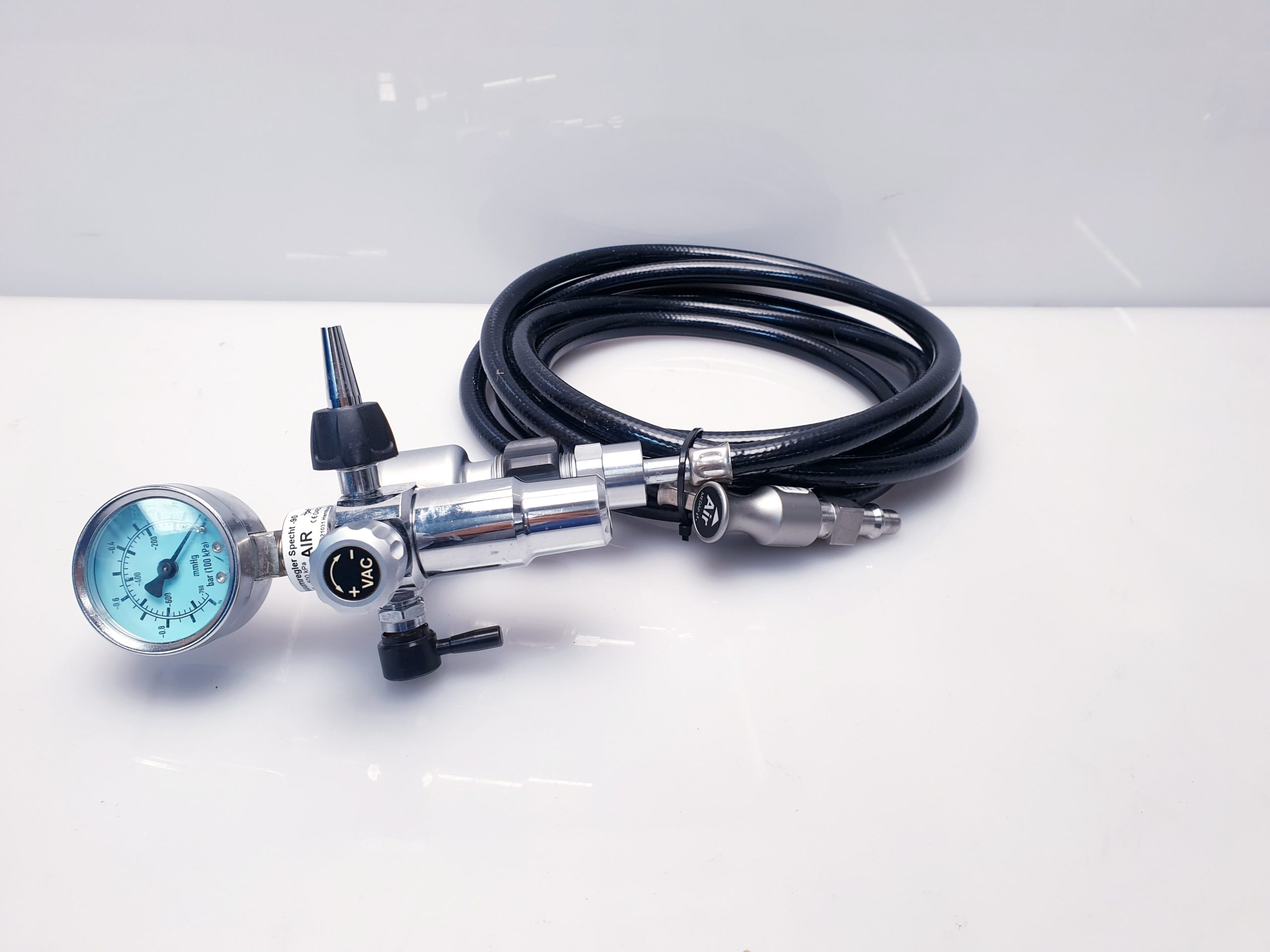 Greggersen Vac absaugung mit Manometer — image 1 of 10