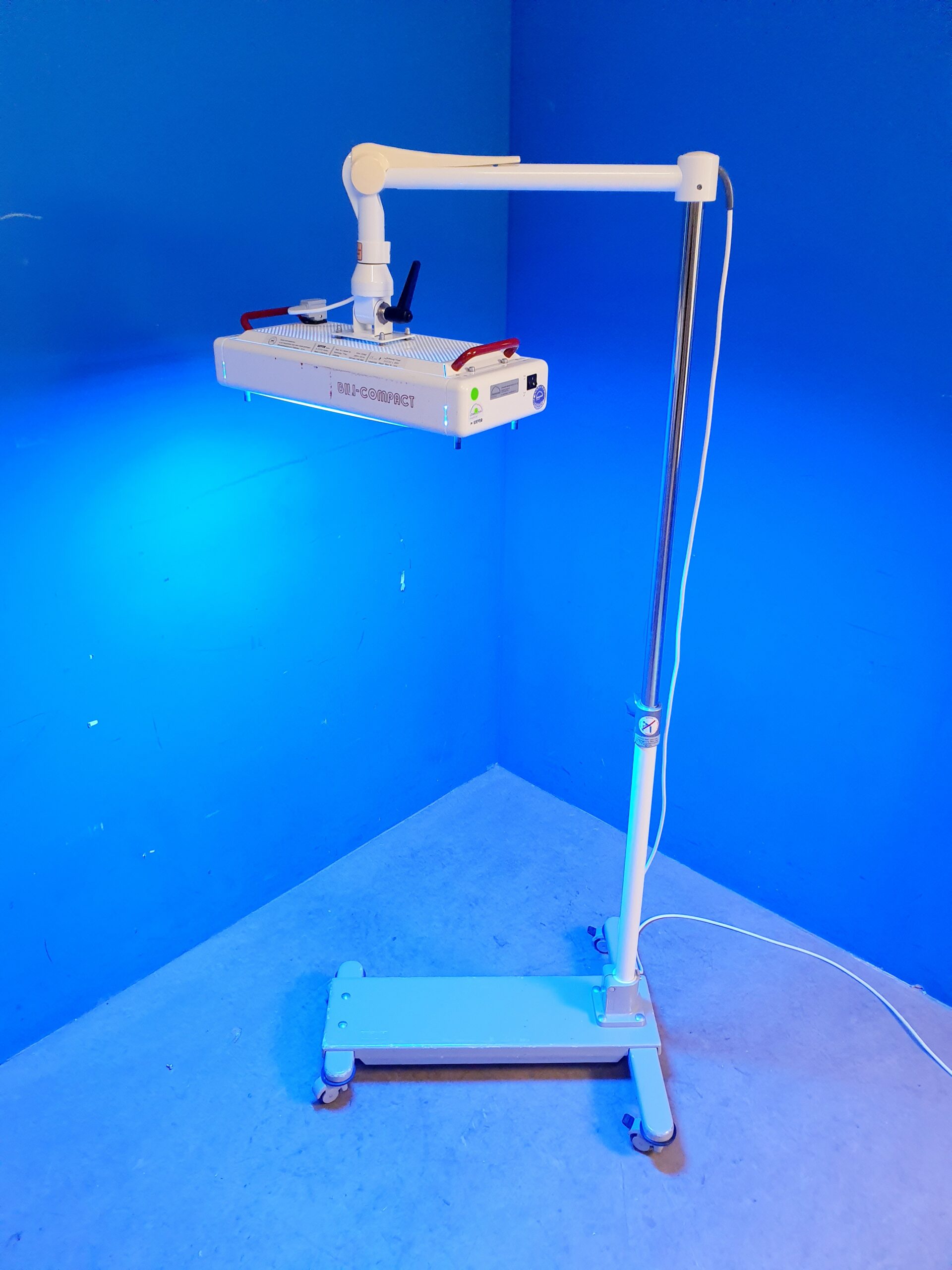 Weyer Bili Compact Phototherapielampe für Neugeborene – Fahrbar thumbnail 5