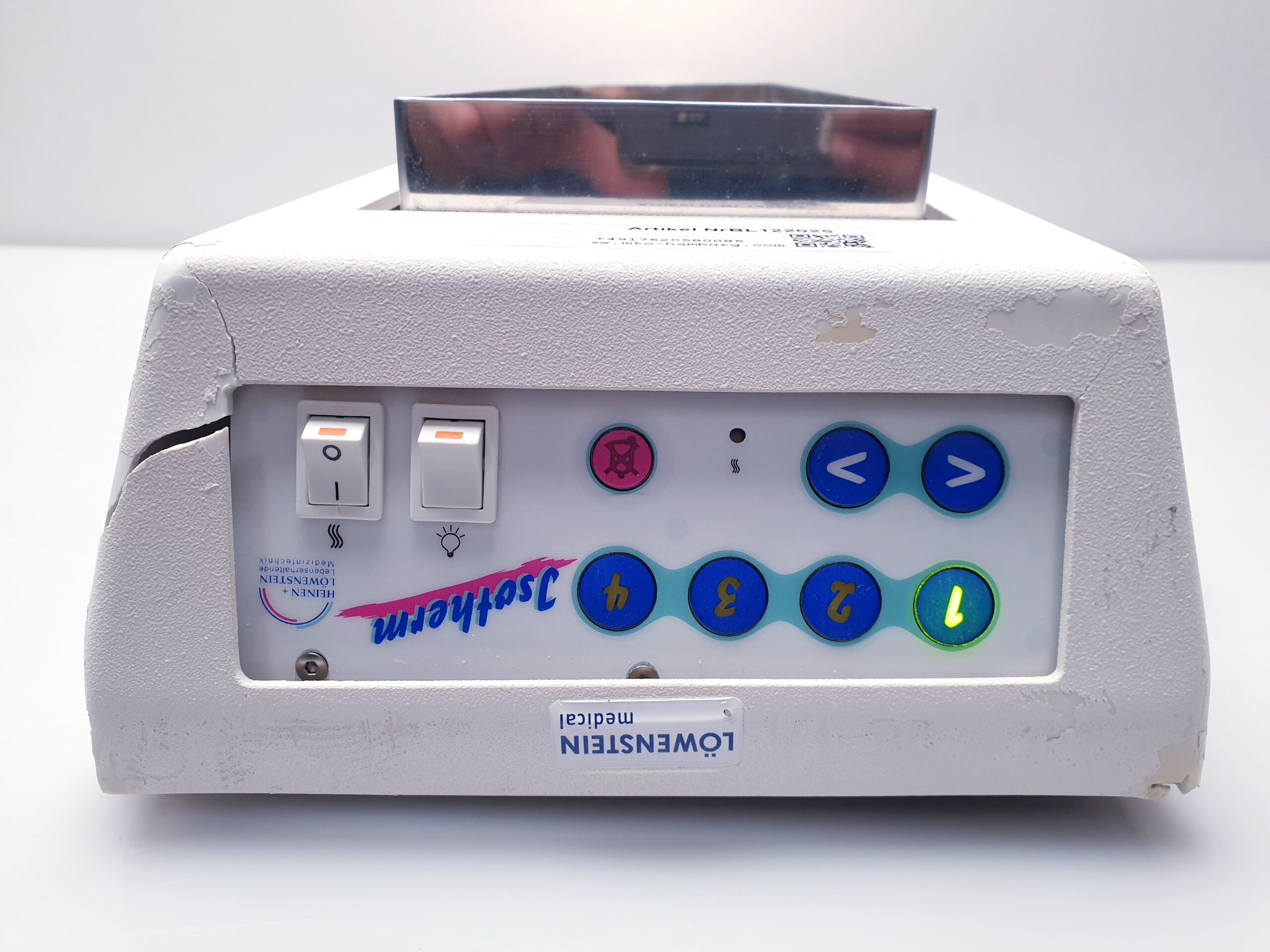 Heinen Löwenstein Isotherm C600-2 Wärmestrahler – Gehäuse beschädigt — image 1 of 10