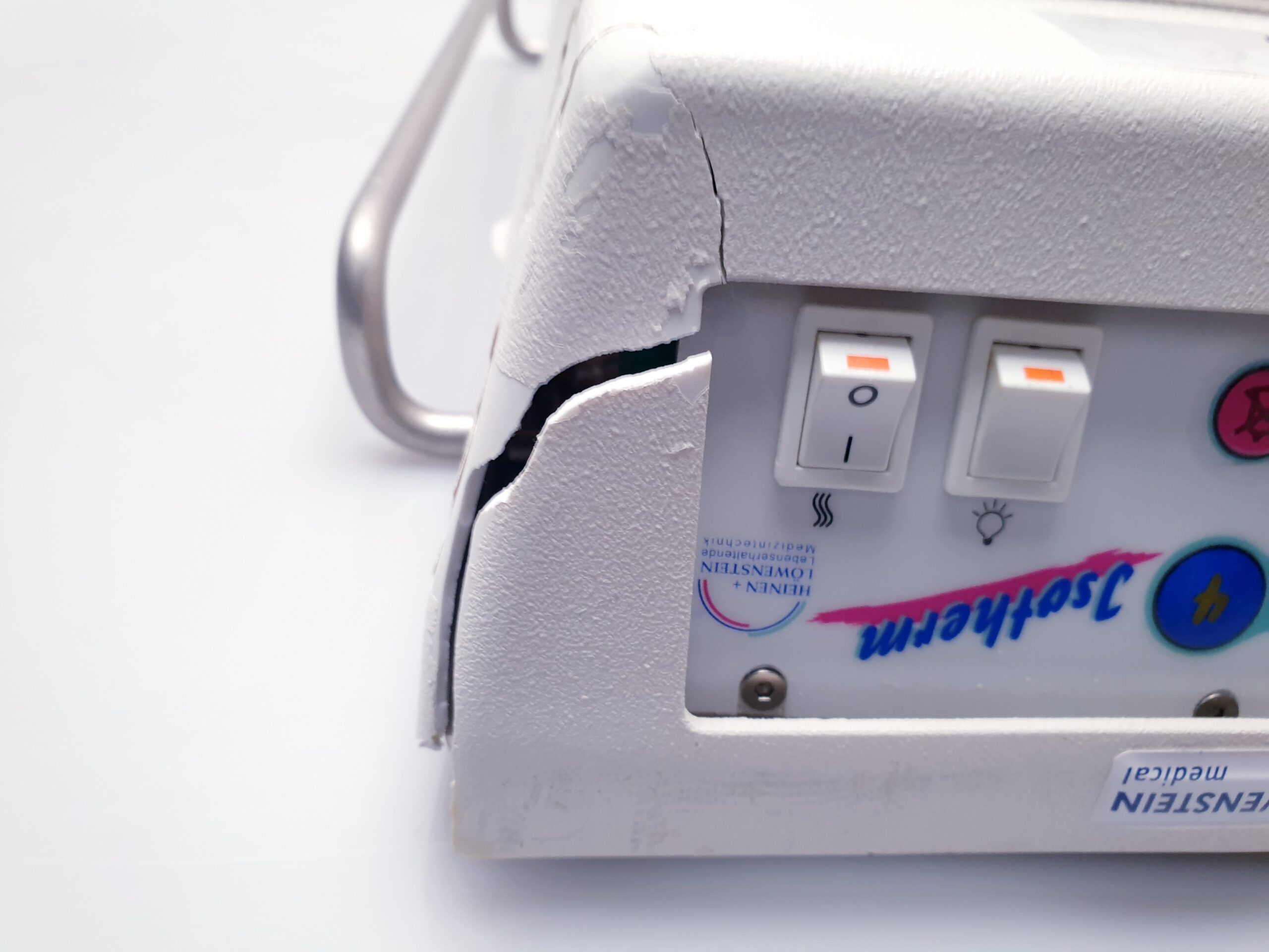Heinen Löwenstein Isotherm C600-2 Wärmestrahler – Gehäuse beschädigt thumbnail 2