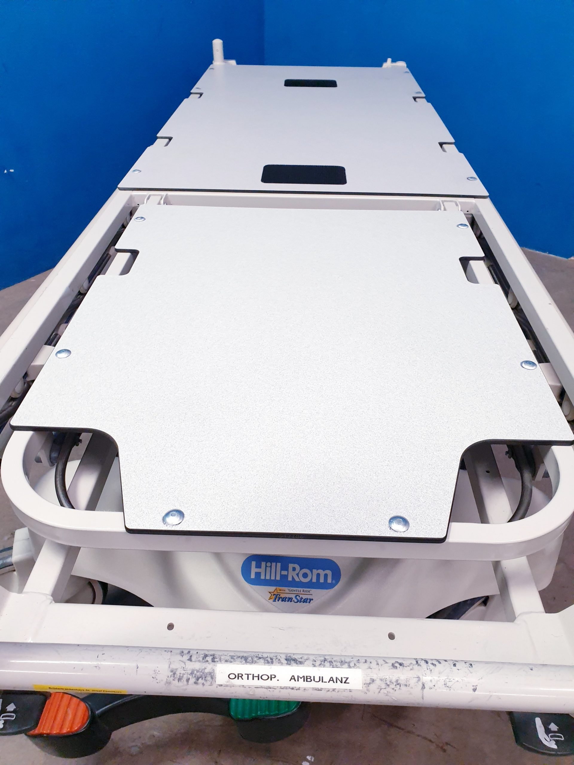 Hill-Rom P8000 – P 8000 Stretcher – Transport Liege thumbnail 14