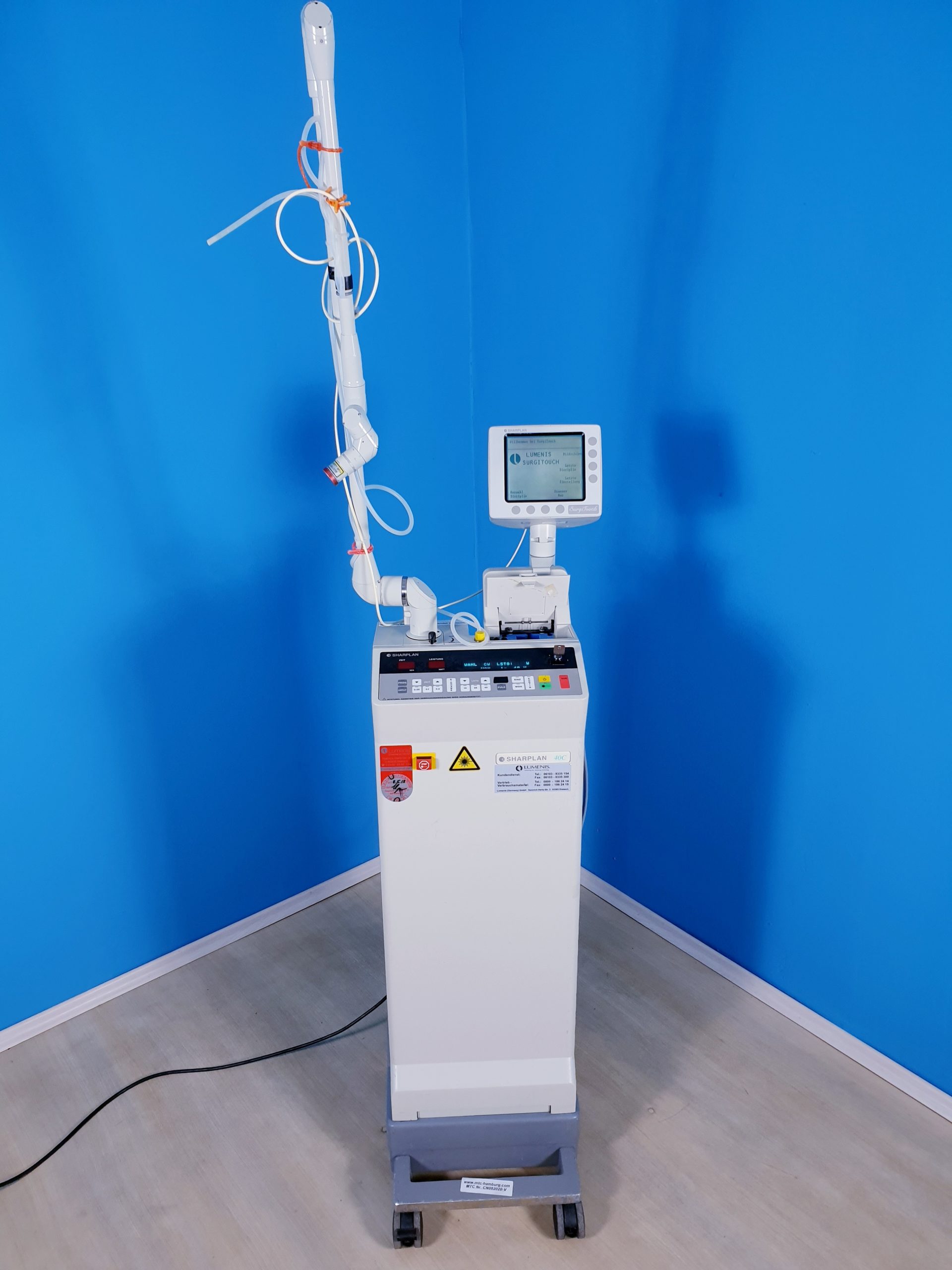 Lumenis Sharplan 40C // 40 C Co2 Laser — image 1 of 6