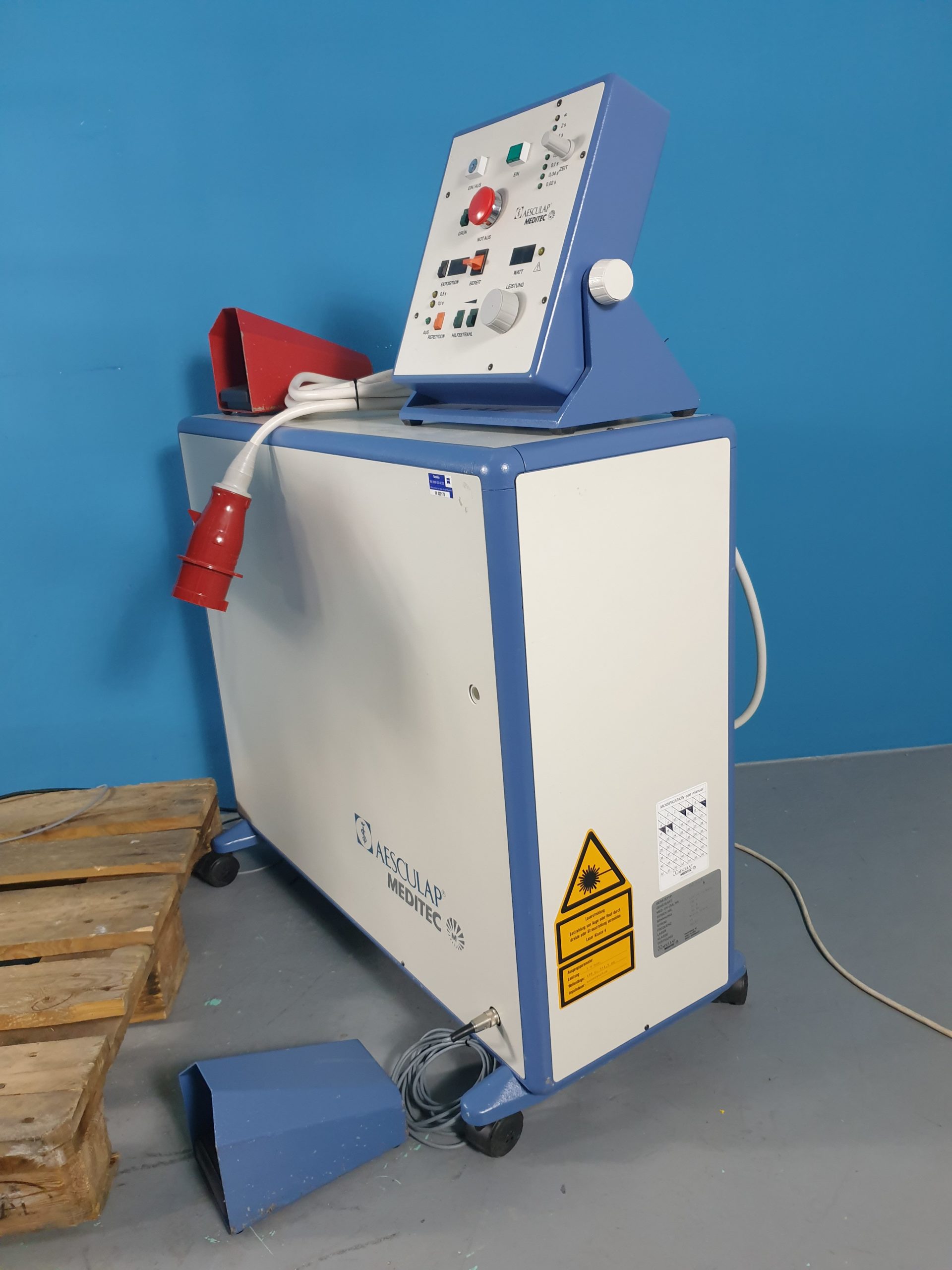 Aesculap Meditec MQL 10 // MQL10 Laser CLU 40 E Laser mit Bedientafel + Zeiss Spaltlampe 30SL-M thumbnail 9
