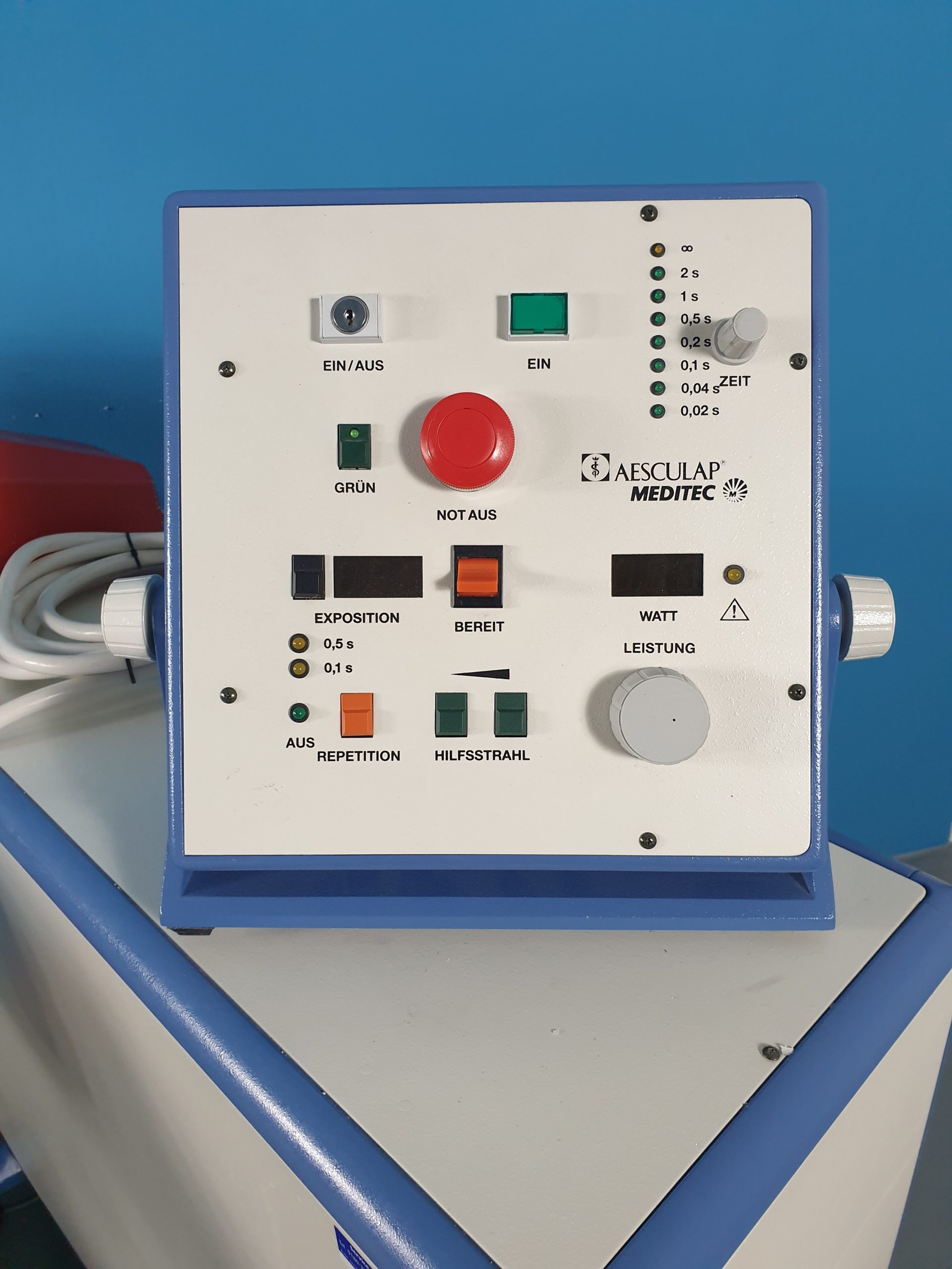 Aesculap Meditec MQL 10 // MQL10 Laser CLU 40 E Laser mit Bedientafel + Zeiss Spaltlampe 30SL-M thumbnail 10
