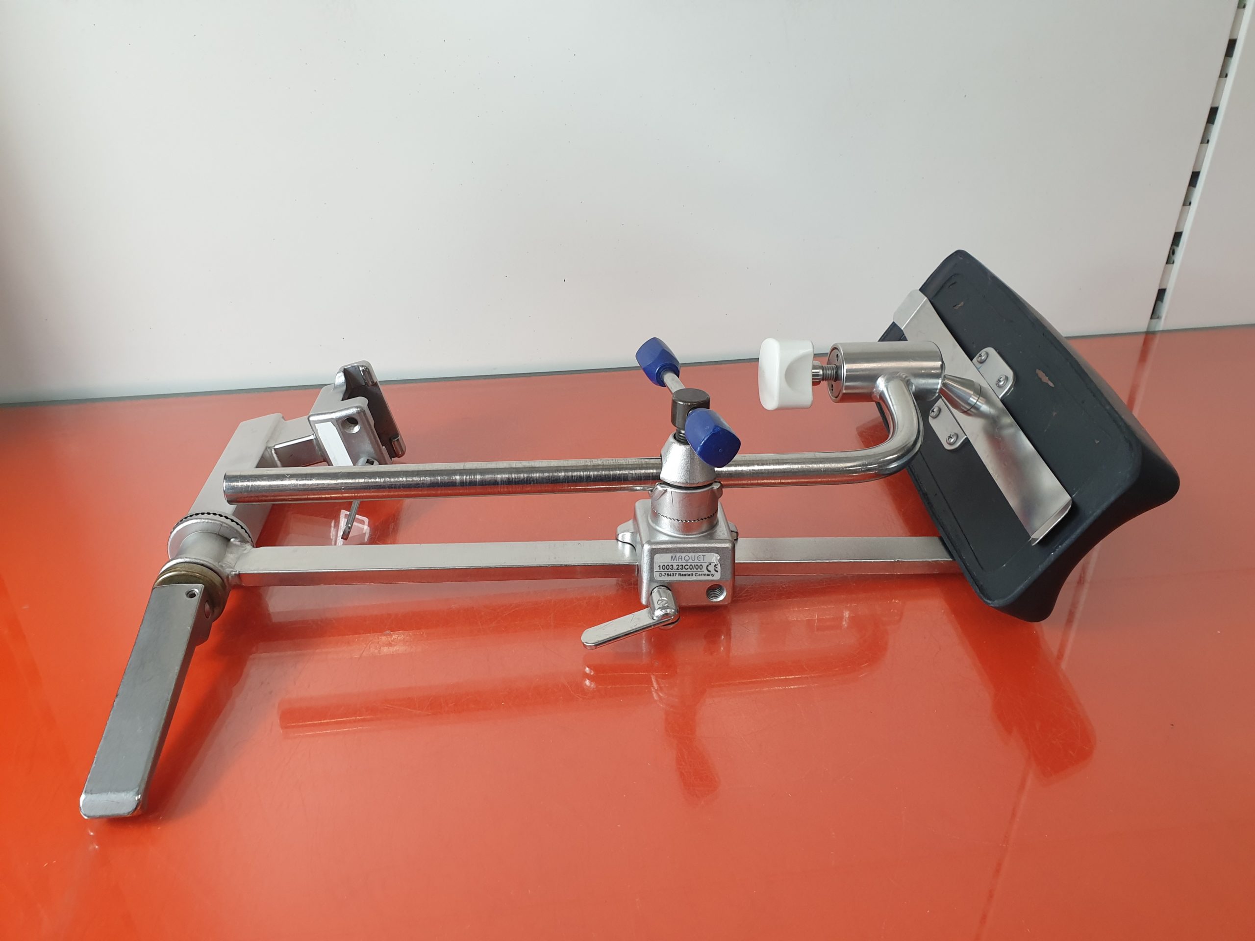 Maquet 1001.44CO/11 Armhalter + 1003.23C0 Kloben und Halterung thumbnail 10