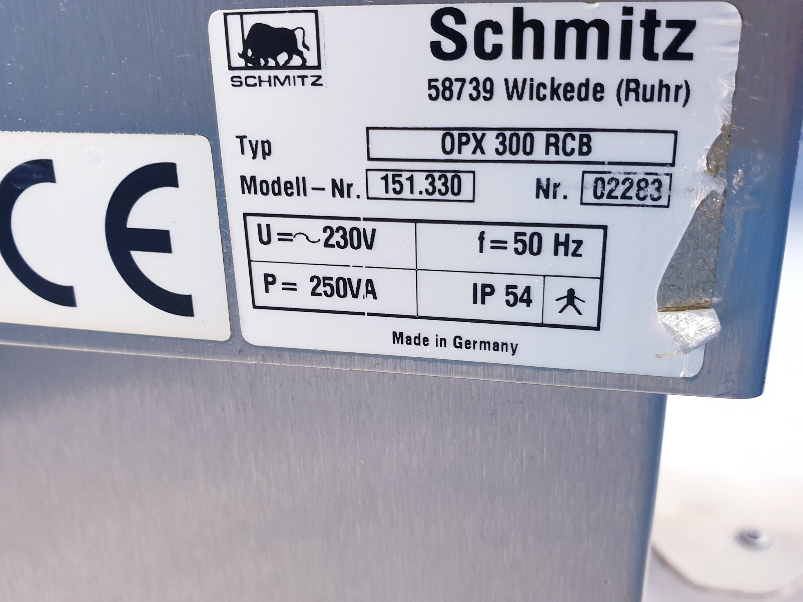 Schmitz OP-Tisch OPX 300 RCB – Beinhalter – Fernbediebung – Fußschalter thumbnail 6
