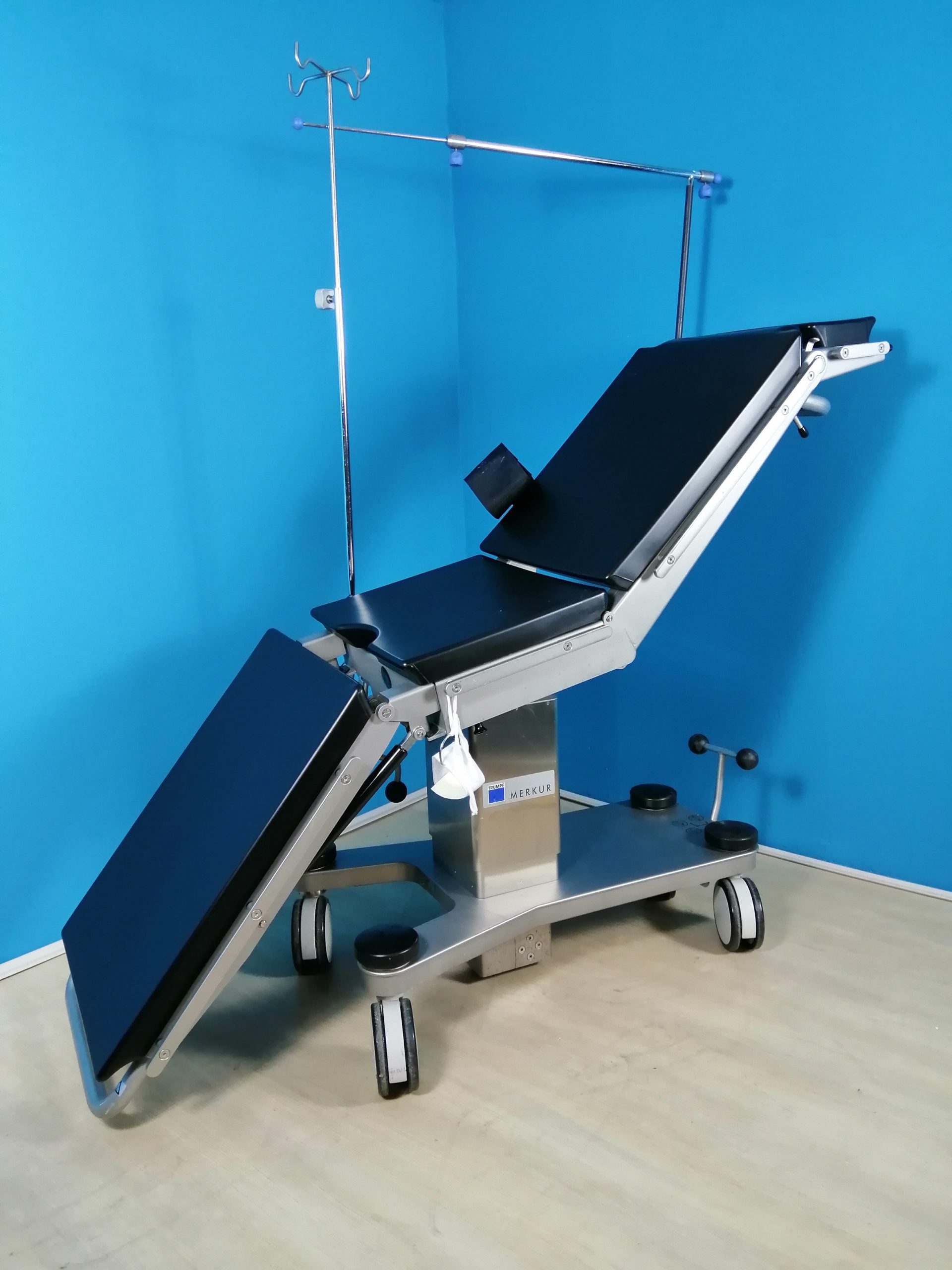 TRUMPF MERKUR OP-Tisch — image 1 of 8