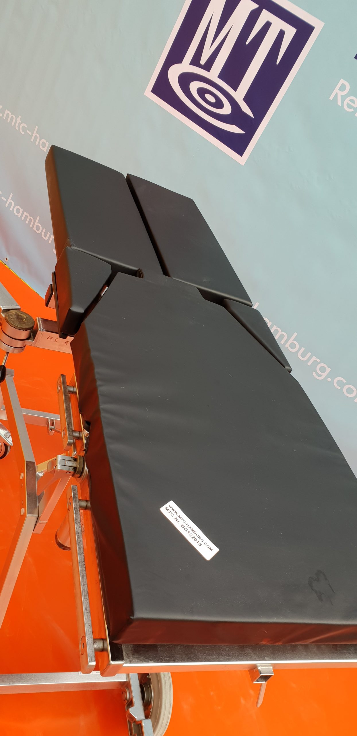Maquet 1120.46A // 1120 46 A OP TISCH Lafette / Operating Table Extensionst.-transporter — image 1 of 1