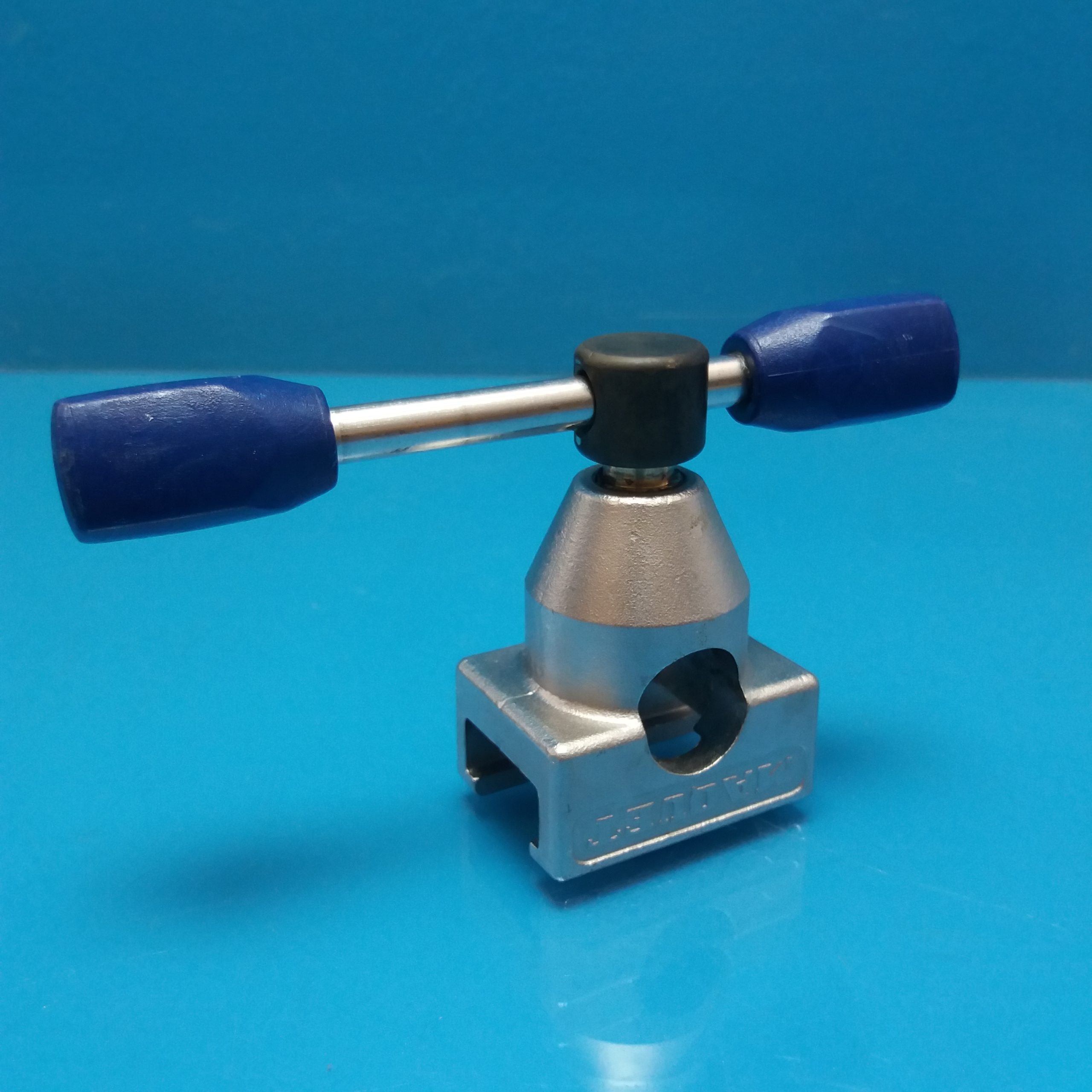 MAQUET – Radialstellkloben passend an Gleit- / Normschiene — image 1 of 3