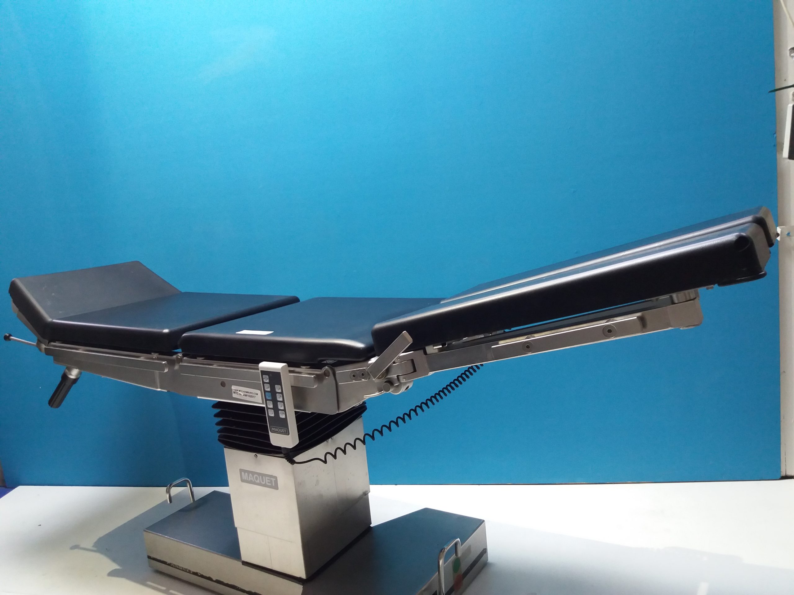 Maquet Op Tisch Elektrisch mit Akkubetrieb mit Fernbedenung — image 1 of 8