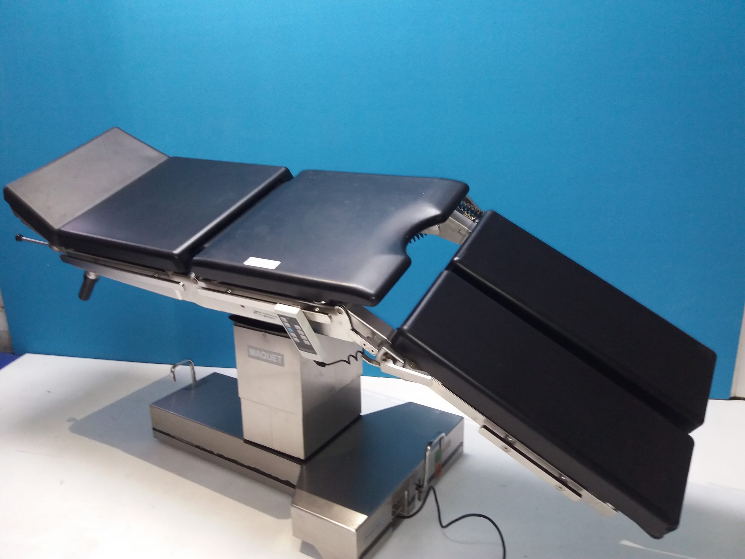 Maquet Op Tisch Elektrisch mit Akkubetrieb mit Fernbedenung thumbnail 3