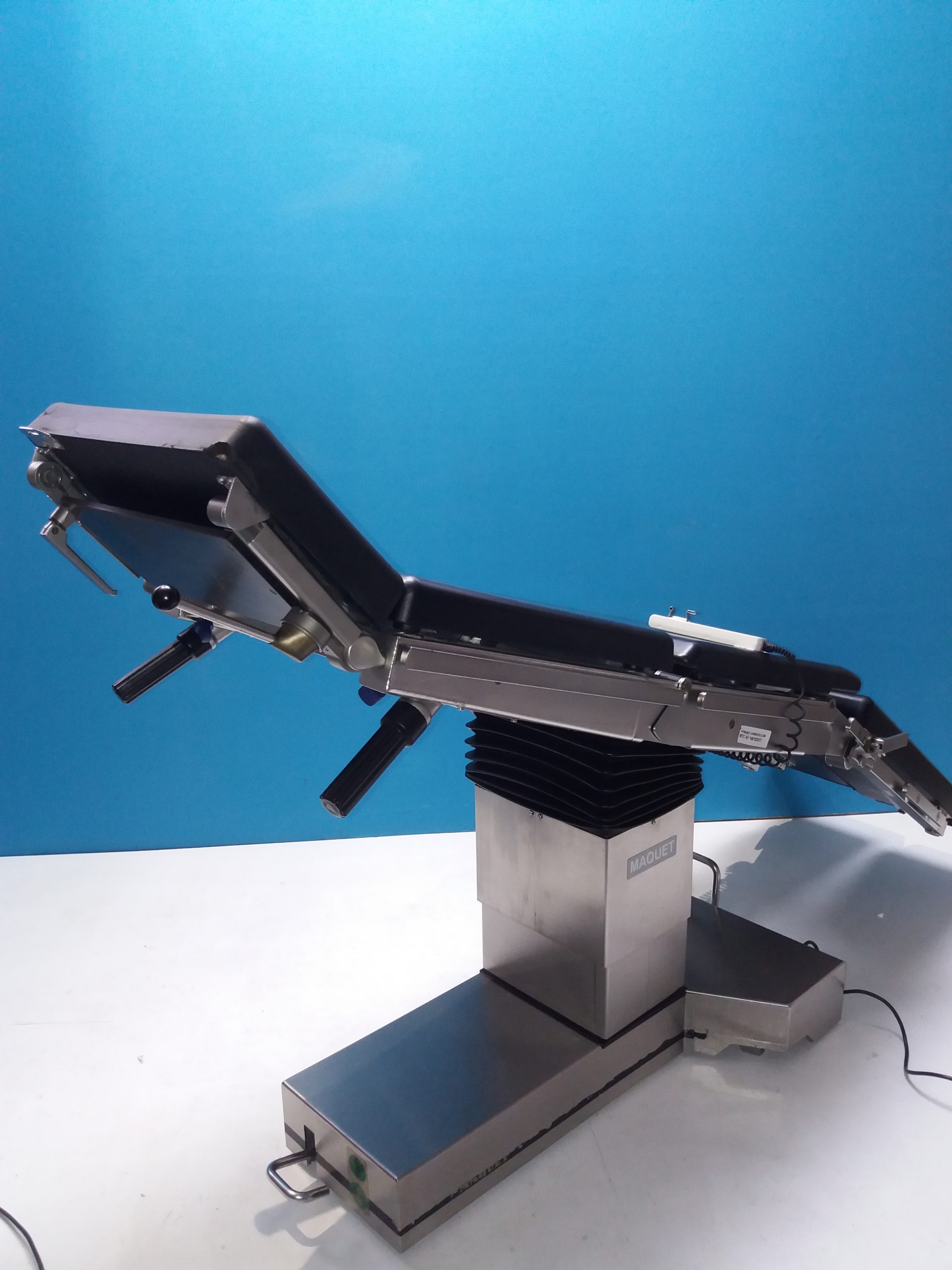 Maquet Op Tisch Elektrisch mit Akkubetrieb mit Fernbedenung thumbnail 5