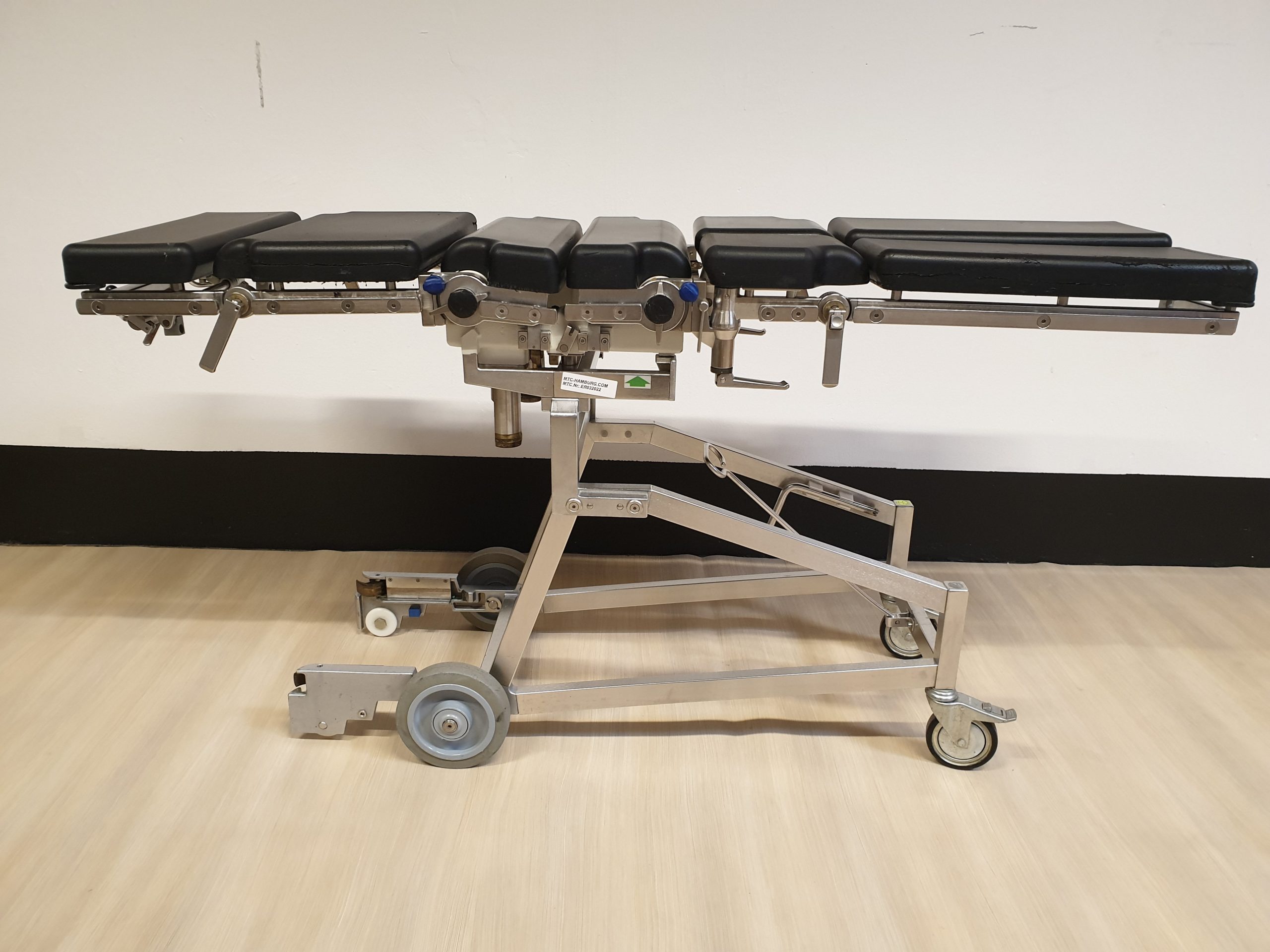 Maquet 1120.35A // 1120. 35 A OP TISCH Lafette / Operating Table thumbnail 2