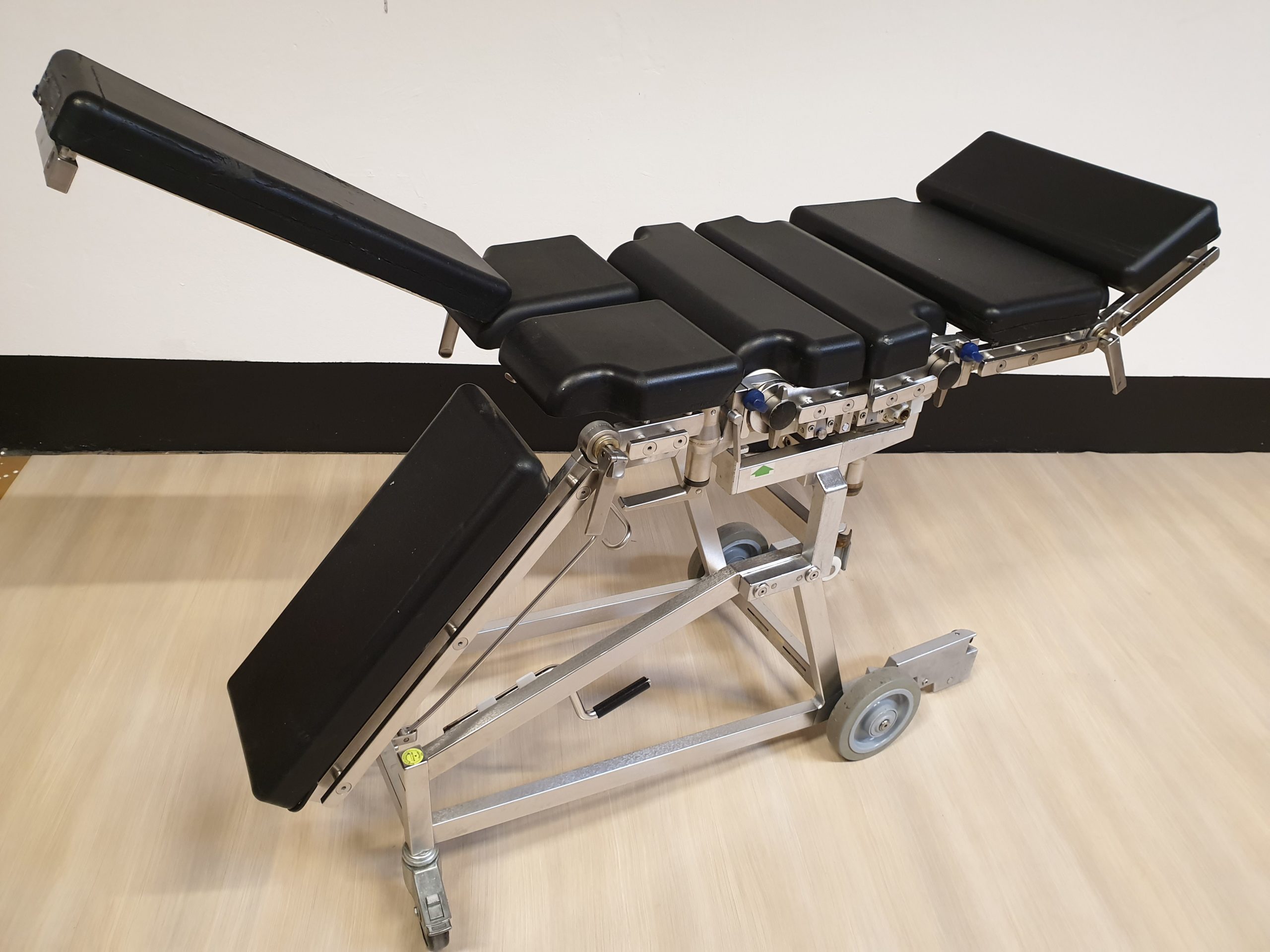 Maquet 1120.35A // 1120. 35 A OP TISCH Lafette / Operating Table thumbnail 5