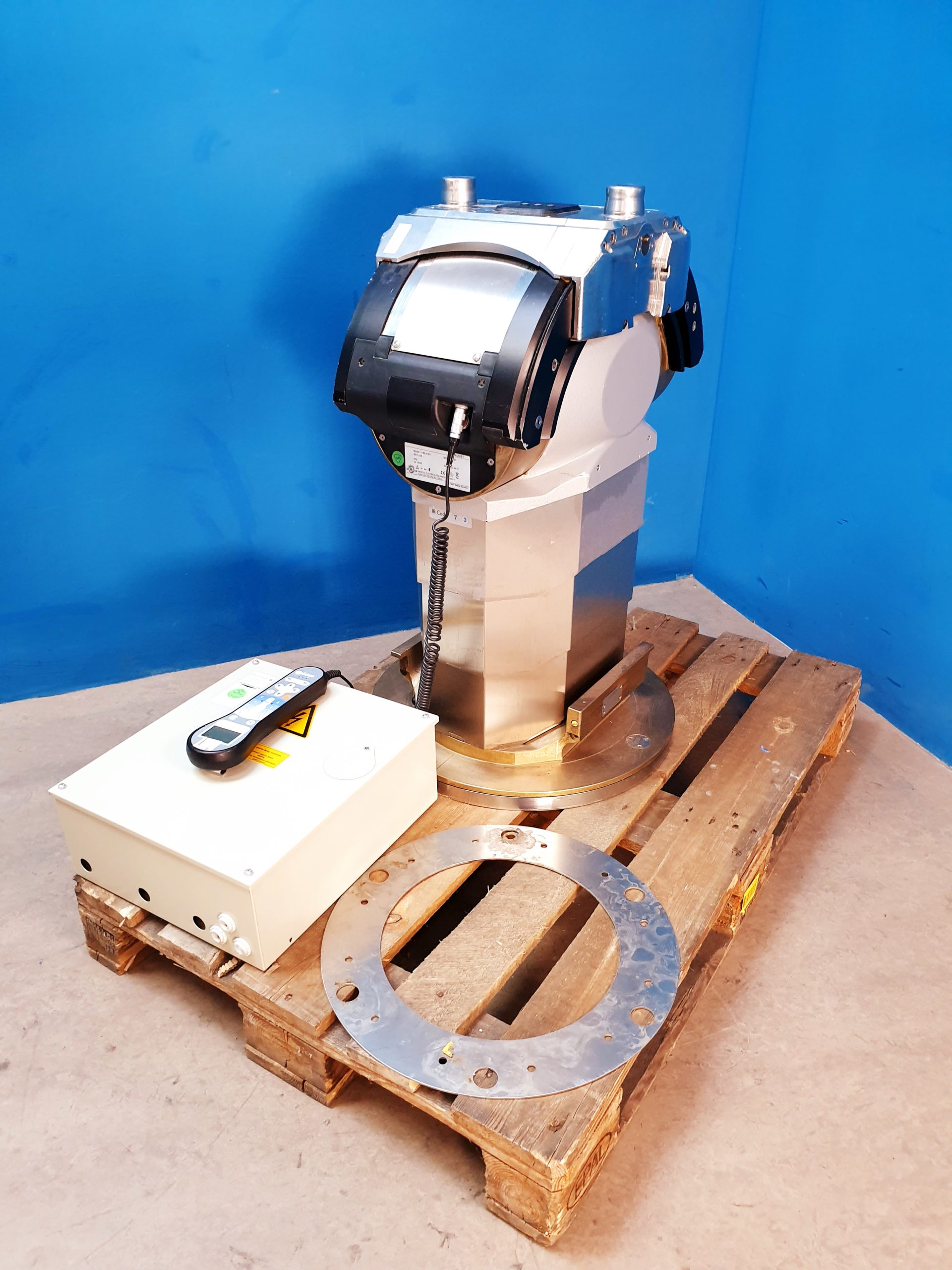 Maquet 1180.01B1 Op Tisch Säule – mit Steuerungskasten und Fernbedienung thumbnail 10