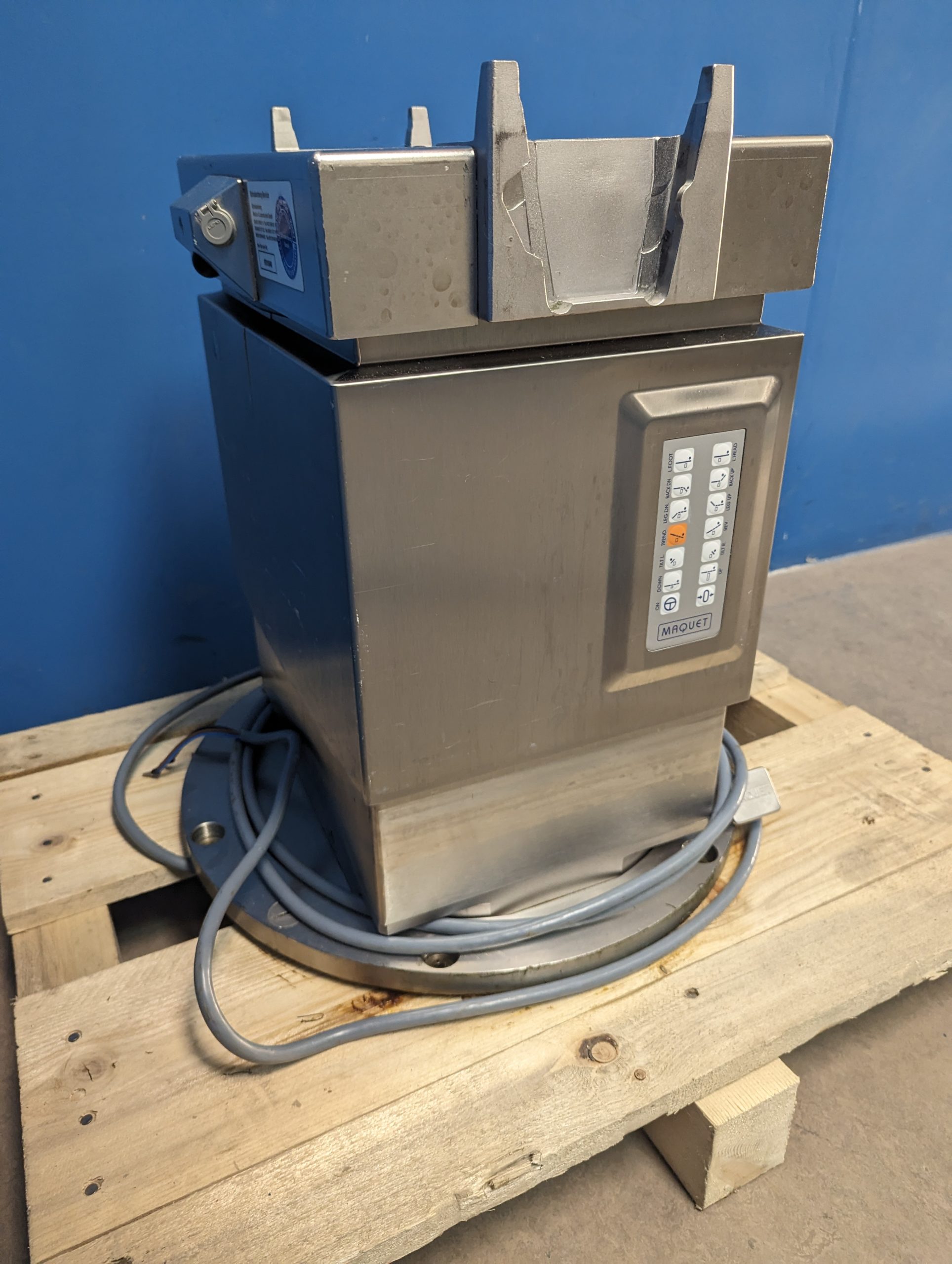 MAQUET OP-Tisch Säule D 3 IR-System Model 1150.01A1 thumbnail 3