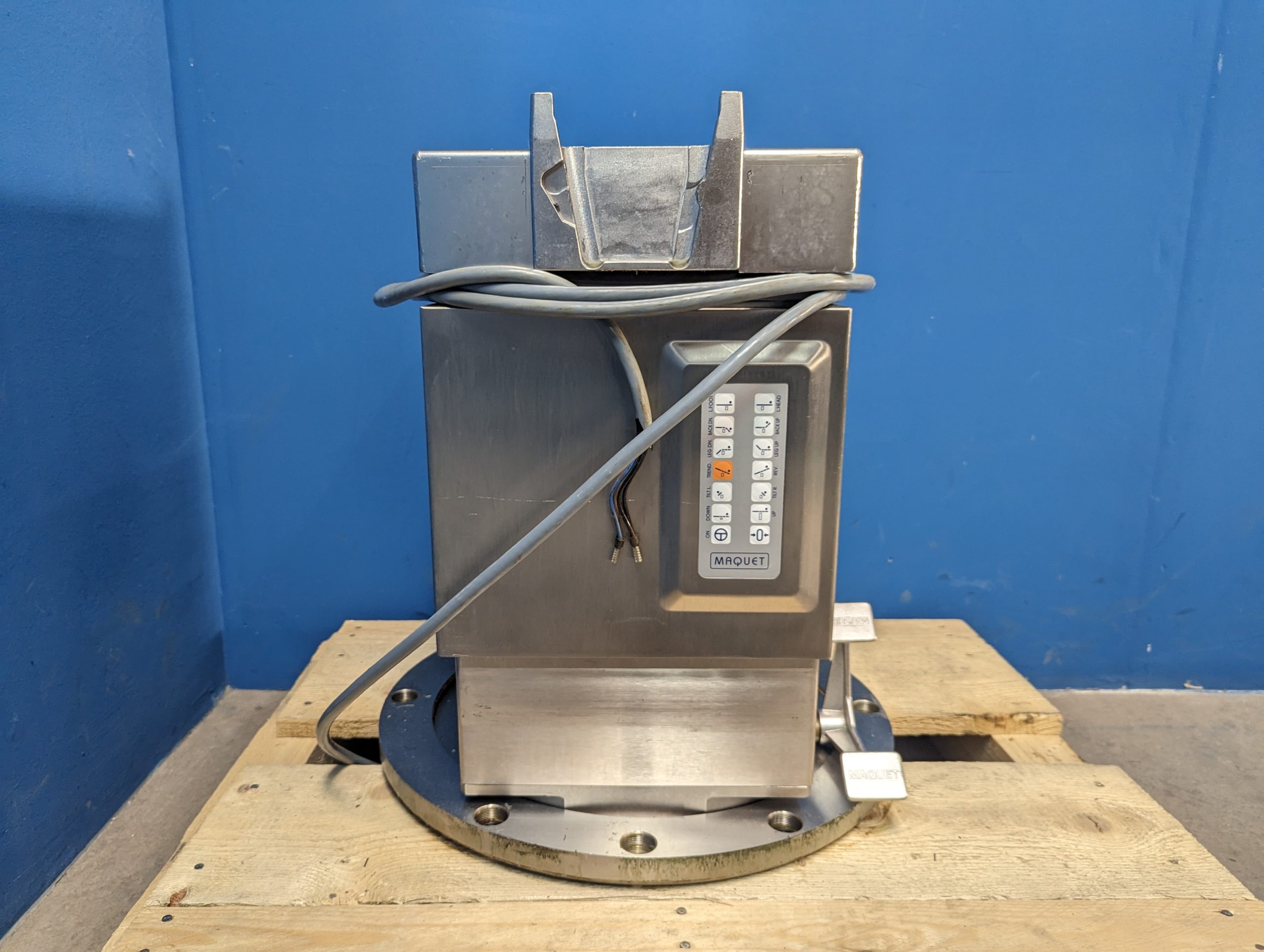 MAQUET 1150.01A1 OP-Tisch Säule — image 1 of 10