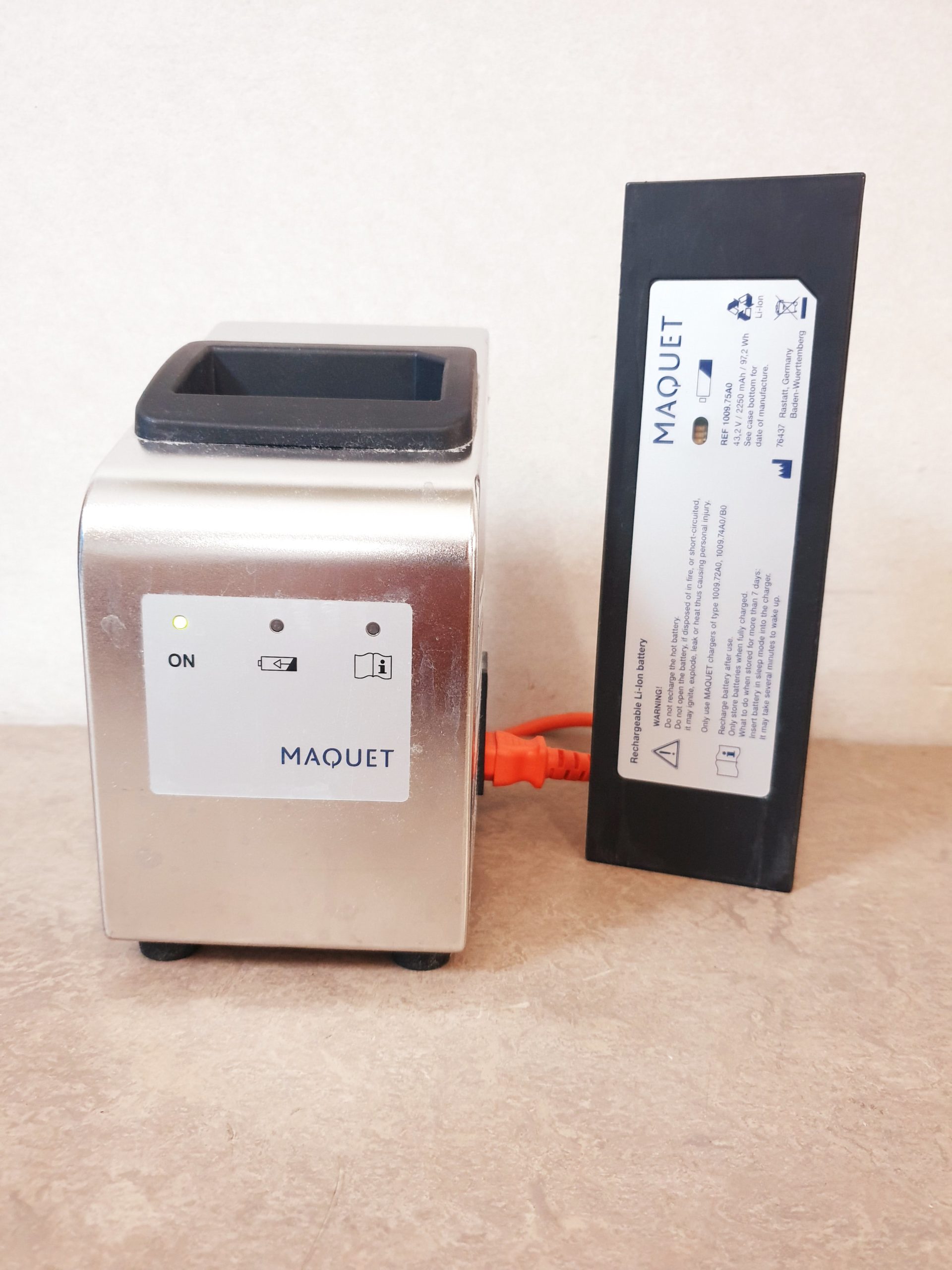Maquet Demo Basis System 1150.02 mobil 3114 2709 + 1009.75A0 Batterie -Akku thumbnail 4