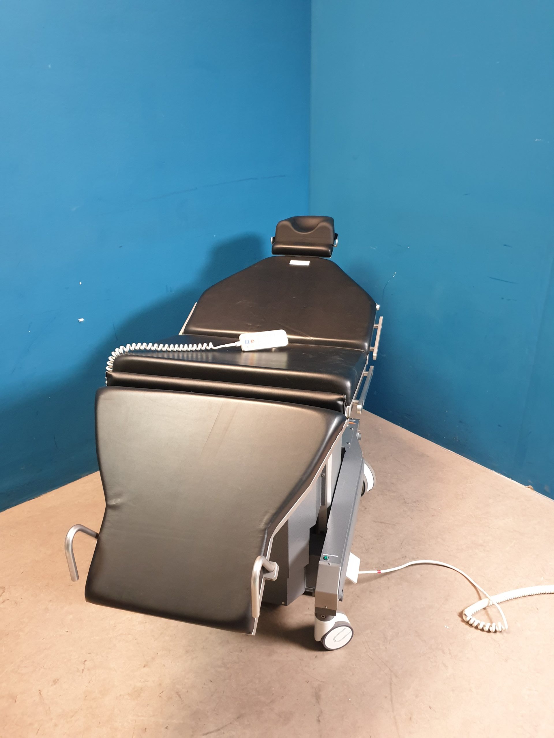 UFSK BL600XLE/AL // BL 600 XLE / AL Stretcher Eye Surgery Chair Surgical Chair thumbnail 3