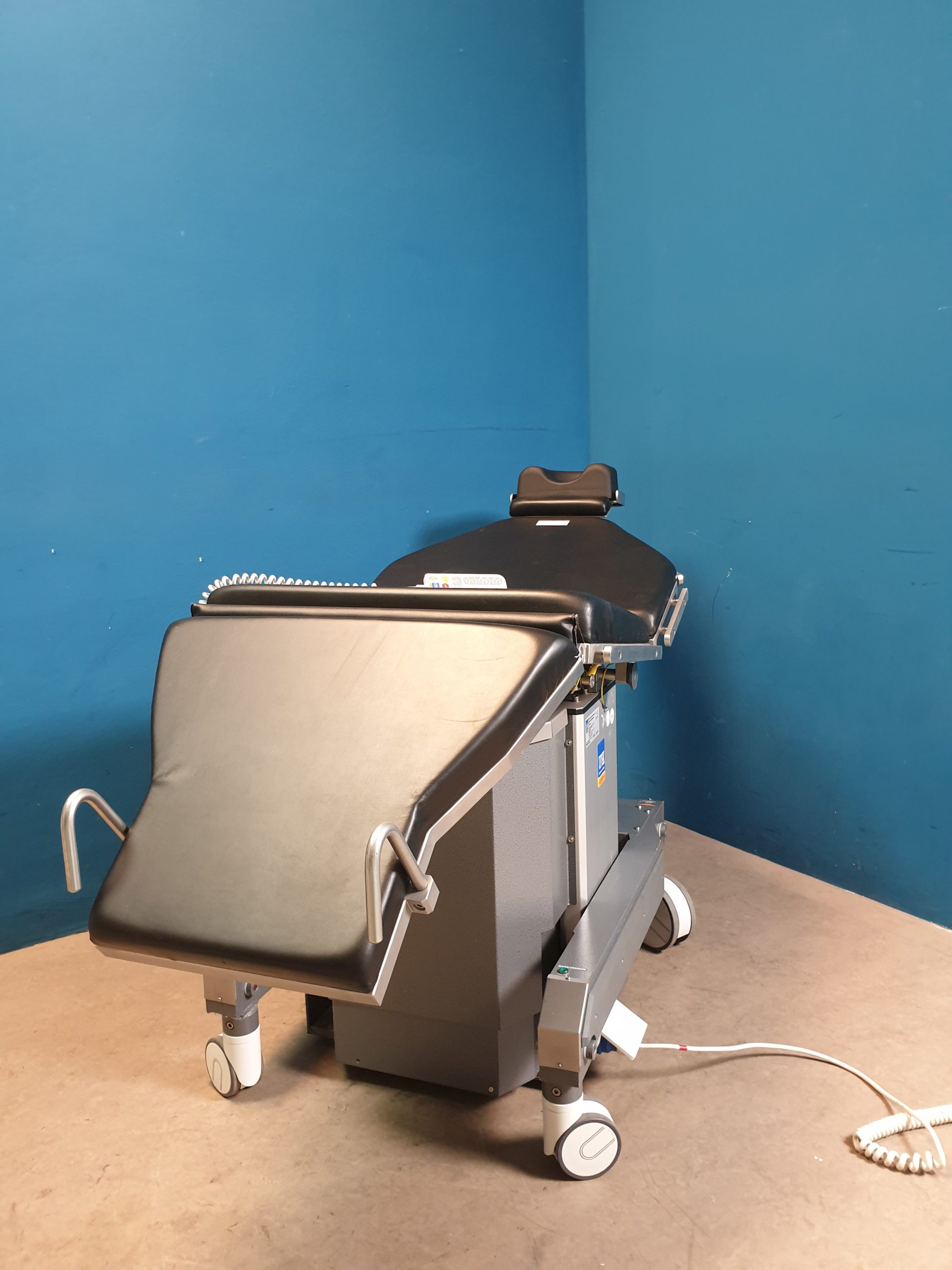 UFSK BL600XLE/AL // BL 600 XLE / AL Stretcher Eye Surgery Chair Surgical Chair thumbnail 10