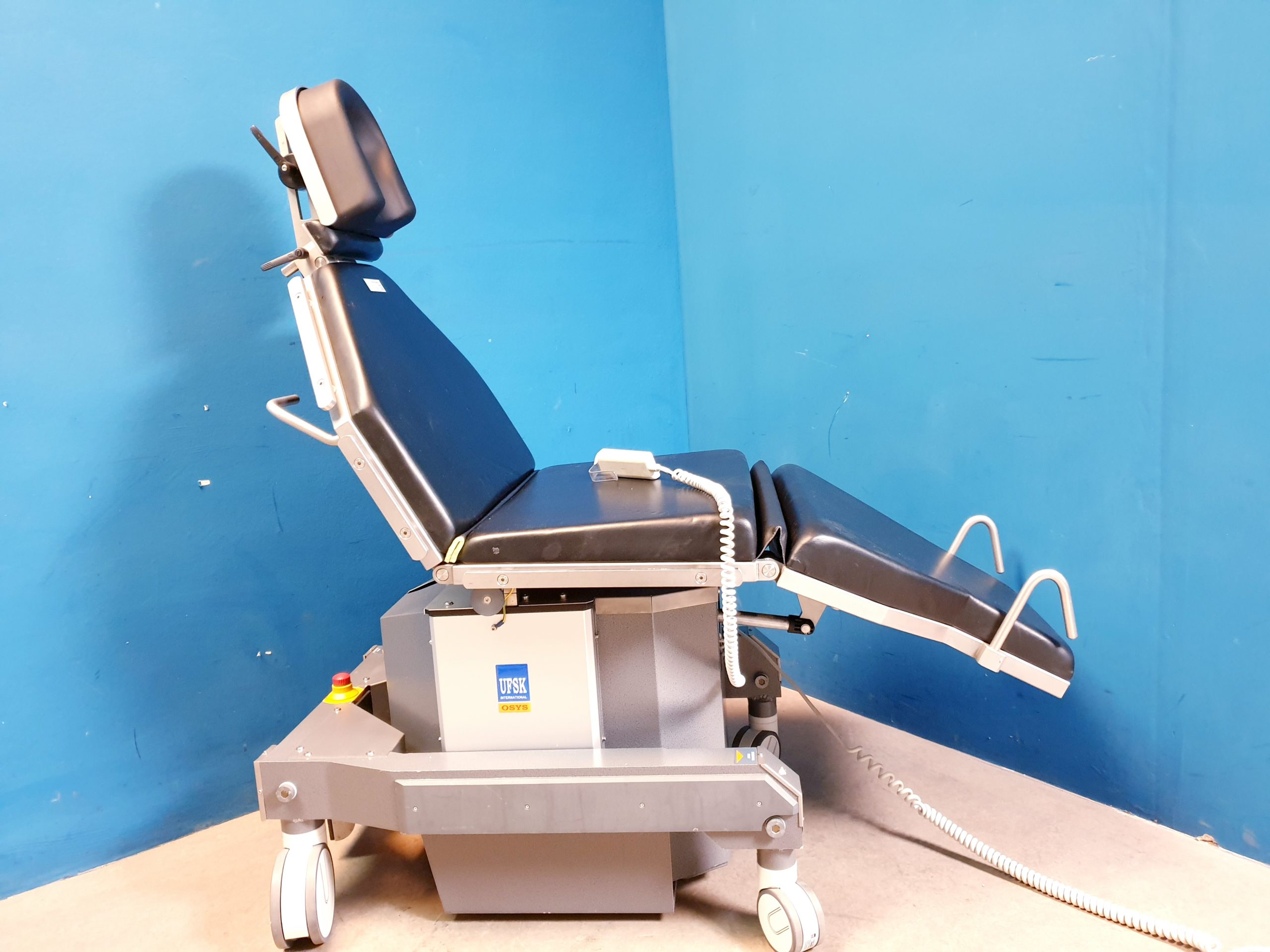 UFSK BL600XLE/AL // BL 600 XLE / AL Stretcher Eye Surgery Chair Surgical Chair thumbnail 12