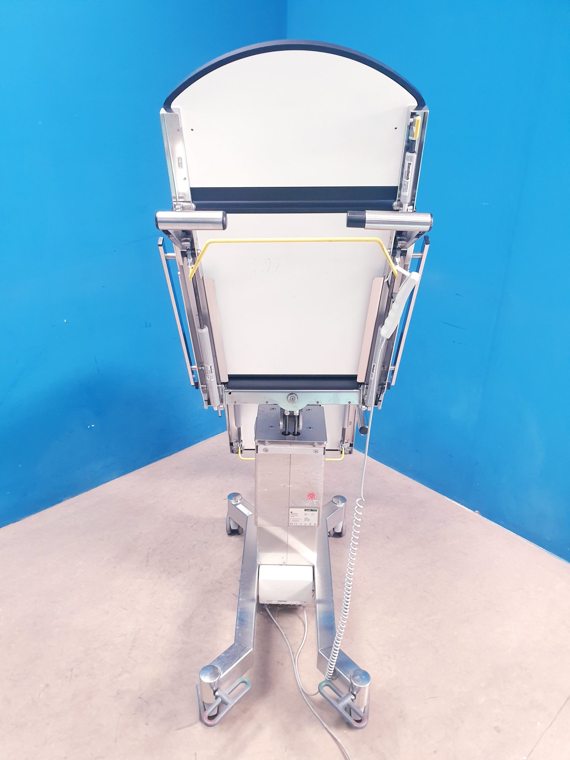 Medifa Mat 5000 Ref – 501020 – OP-Tisch Fahrbar -Liege thumbnail 10
