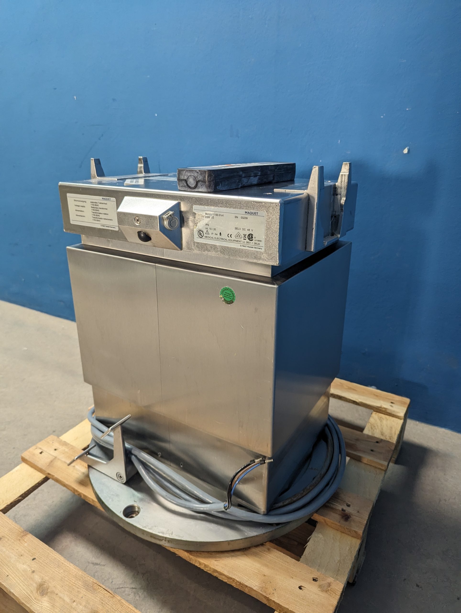 Maquet 1150.01A1 OP-Tisch Säule D 3 IR-System mit Fernbedienung thumbnail 4