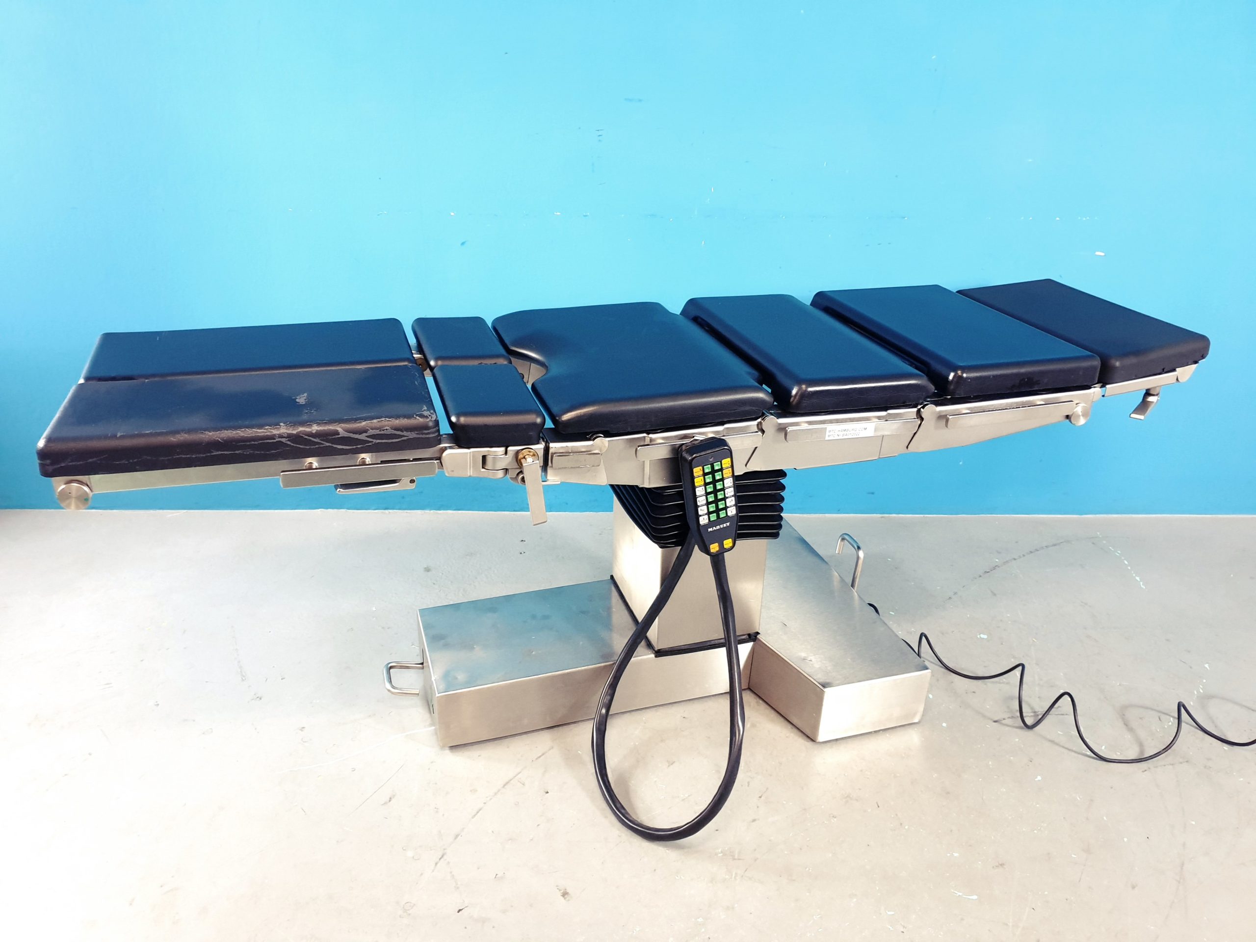 Maquet 11.3001B // 113001B OP-Tisch mobil 1130.01B OP Tische Elektrisch — image 1 of 17