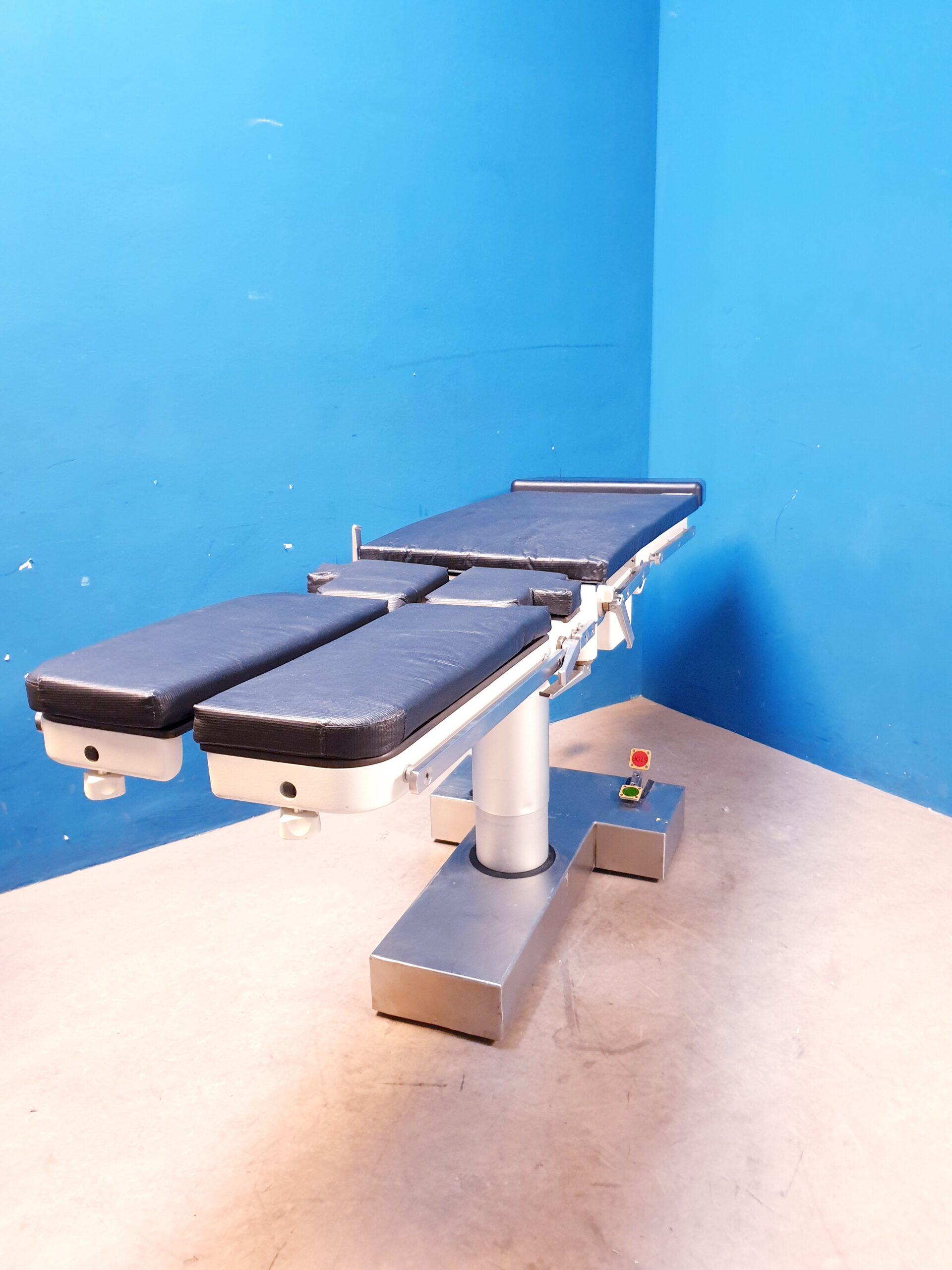 Maquet Op 11 13 00 // 111300 Tisch – Hydraulich MAQUET Surgery table 1113.00 thumbnail 6