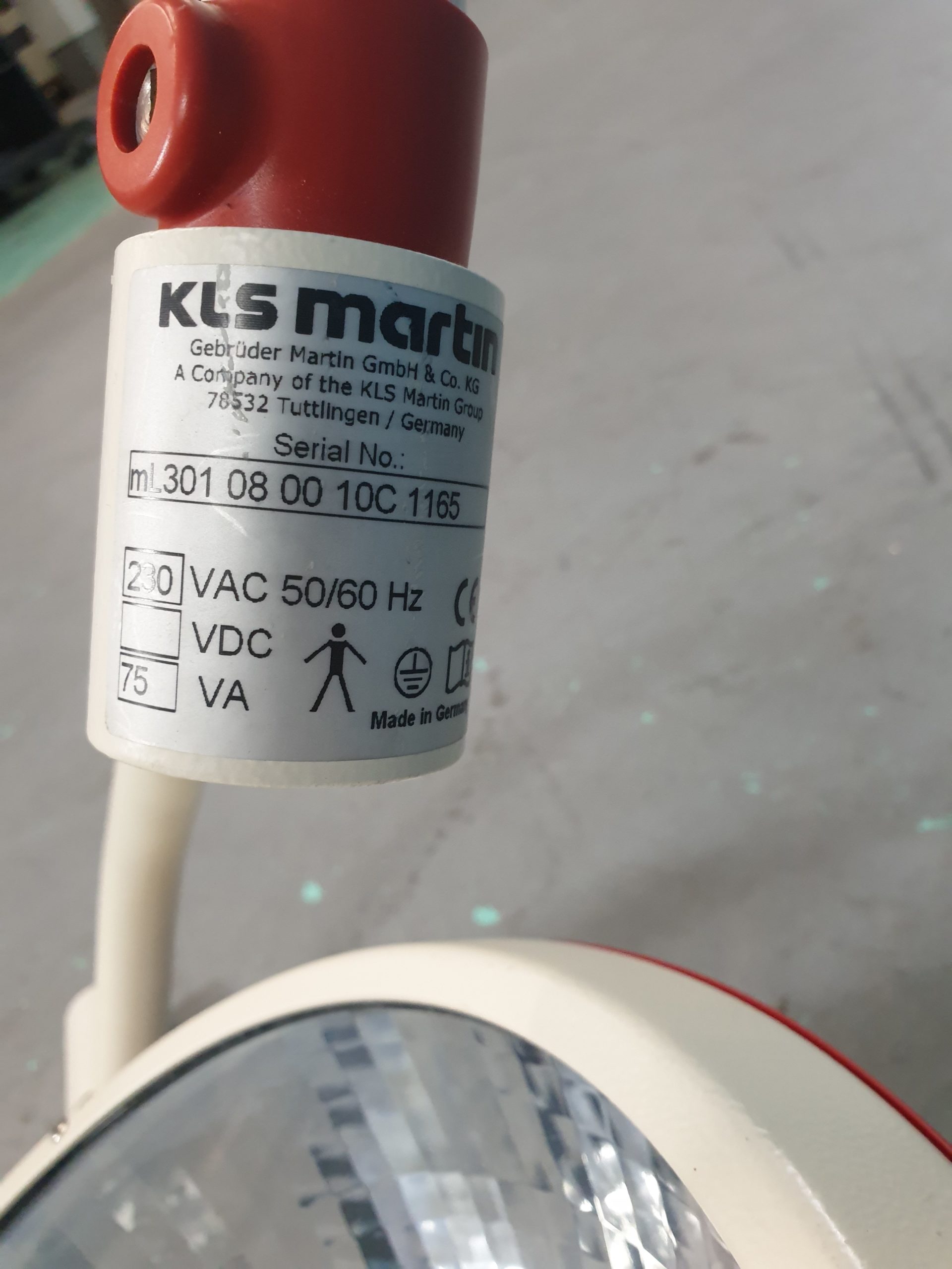 KLS MARTIN ML 301 // ML-301 OP-Leuchte – Behandlungslampe – Deckemontage thumbnail 10