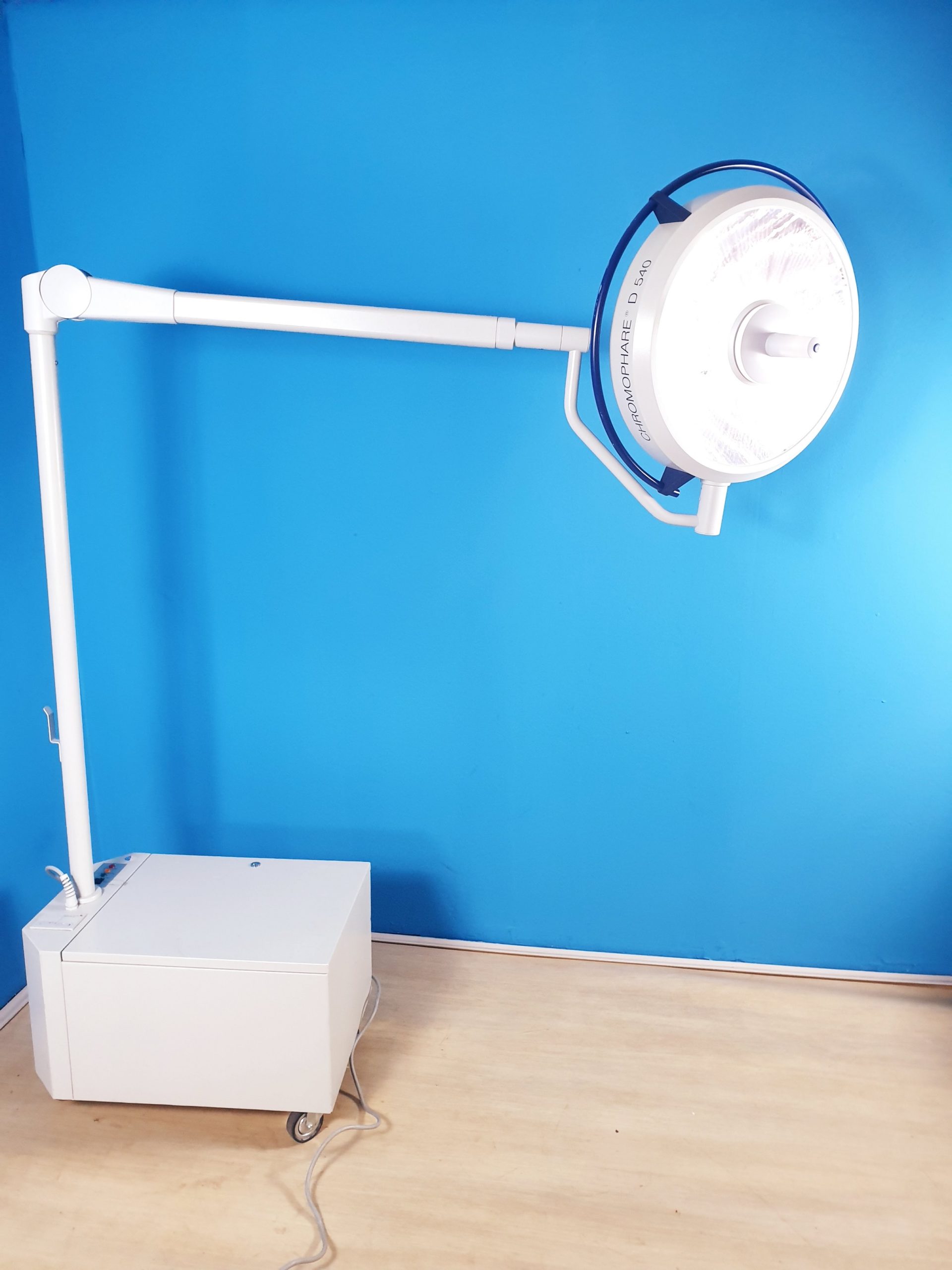 Berchtold D540 Untersuchungslampe – Fahrbar – 4500K Halogen thumbnail 7