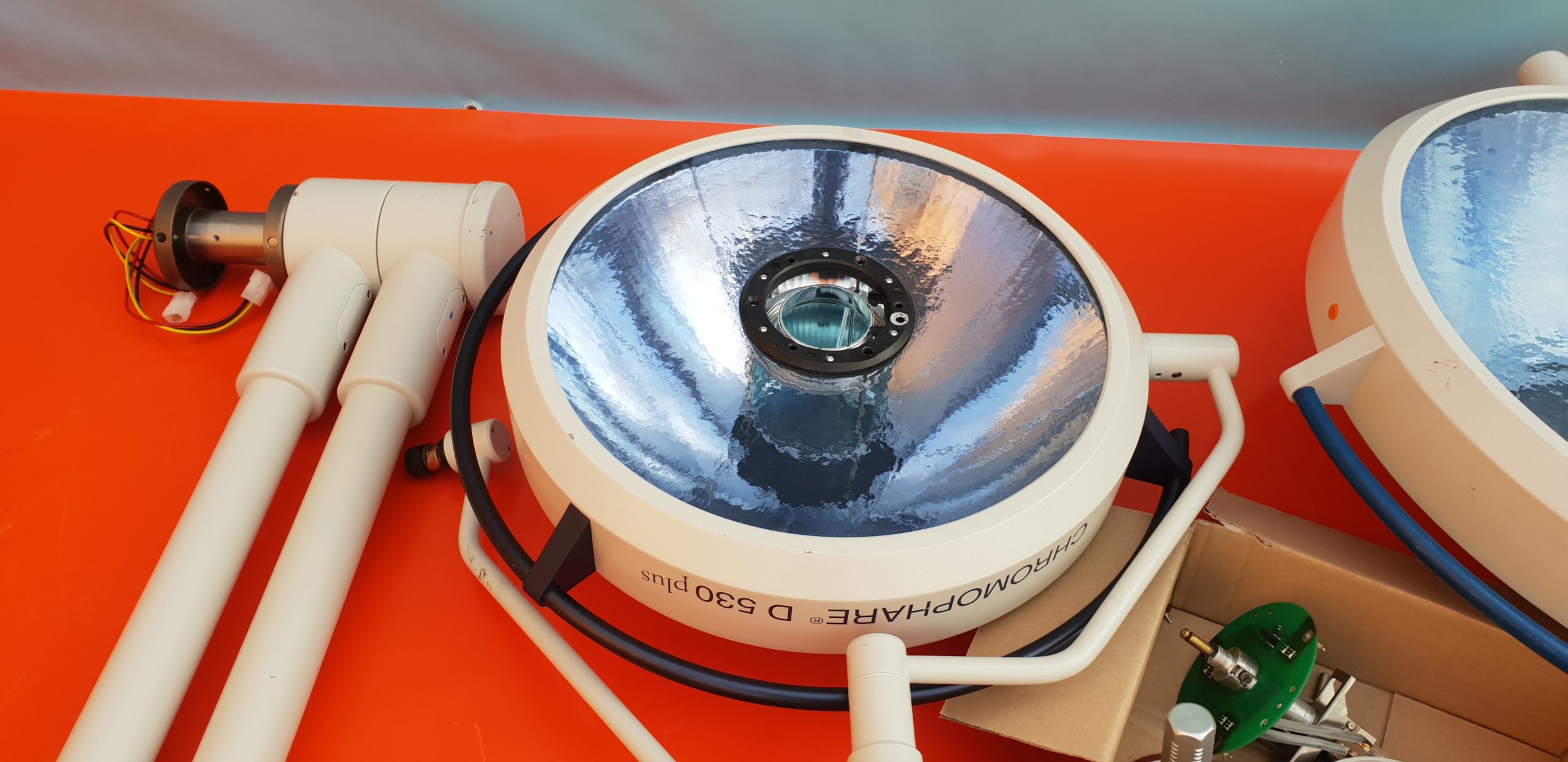 BERCHTOLD CHROMOPHARE D530 Plus + D650 Op Beleuchtung — image 1 of 6