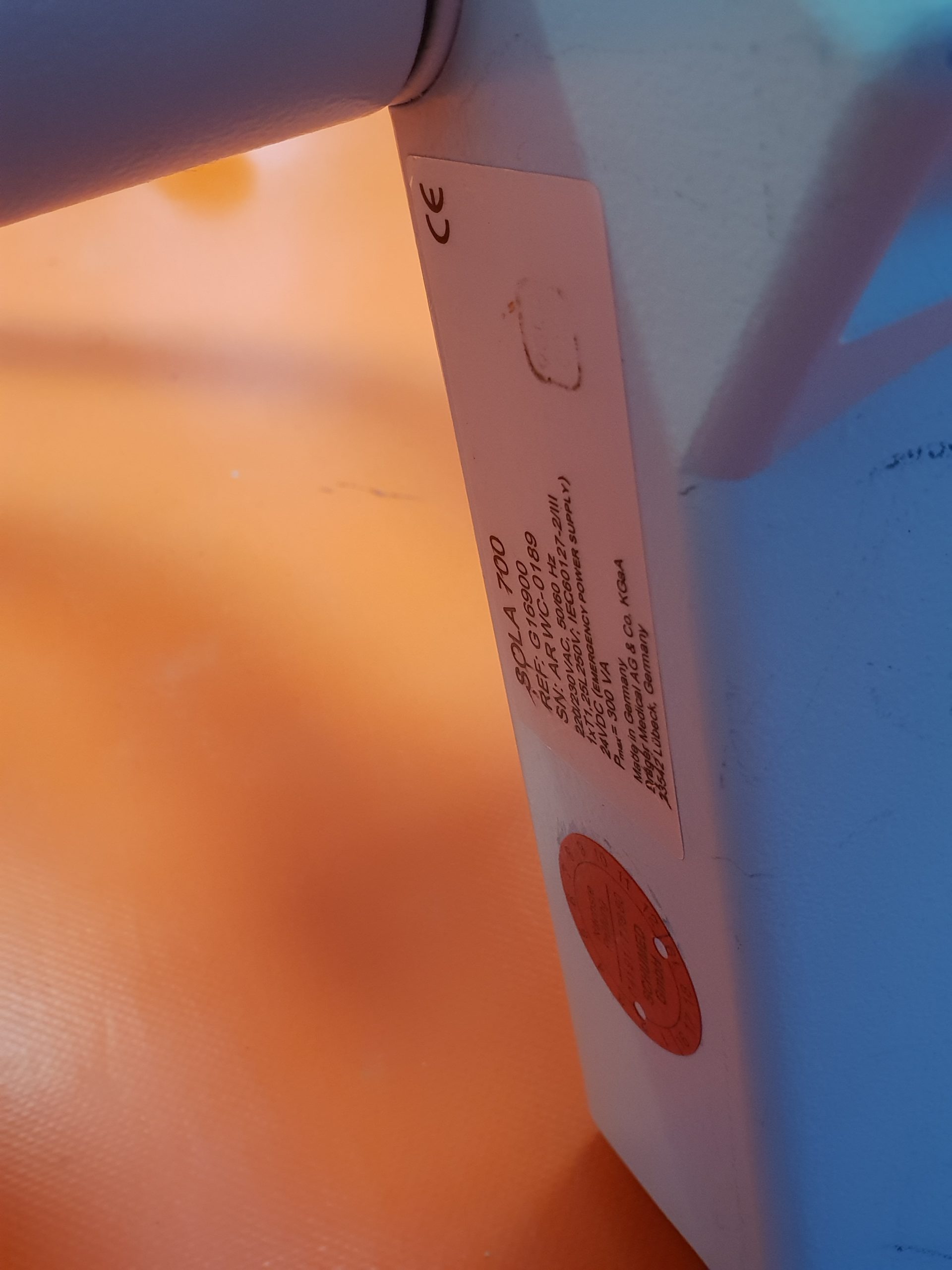 Dräger Sola 700 OP Lampe inkl. Gelenkarm + Trafo / Netzteil guter Zustand thumbnail 6