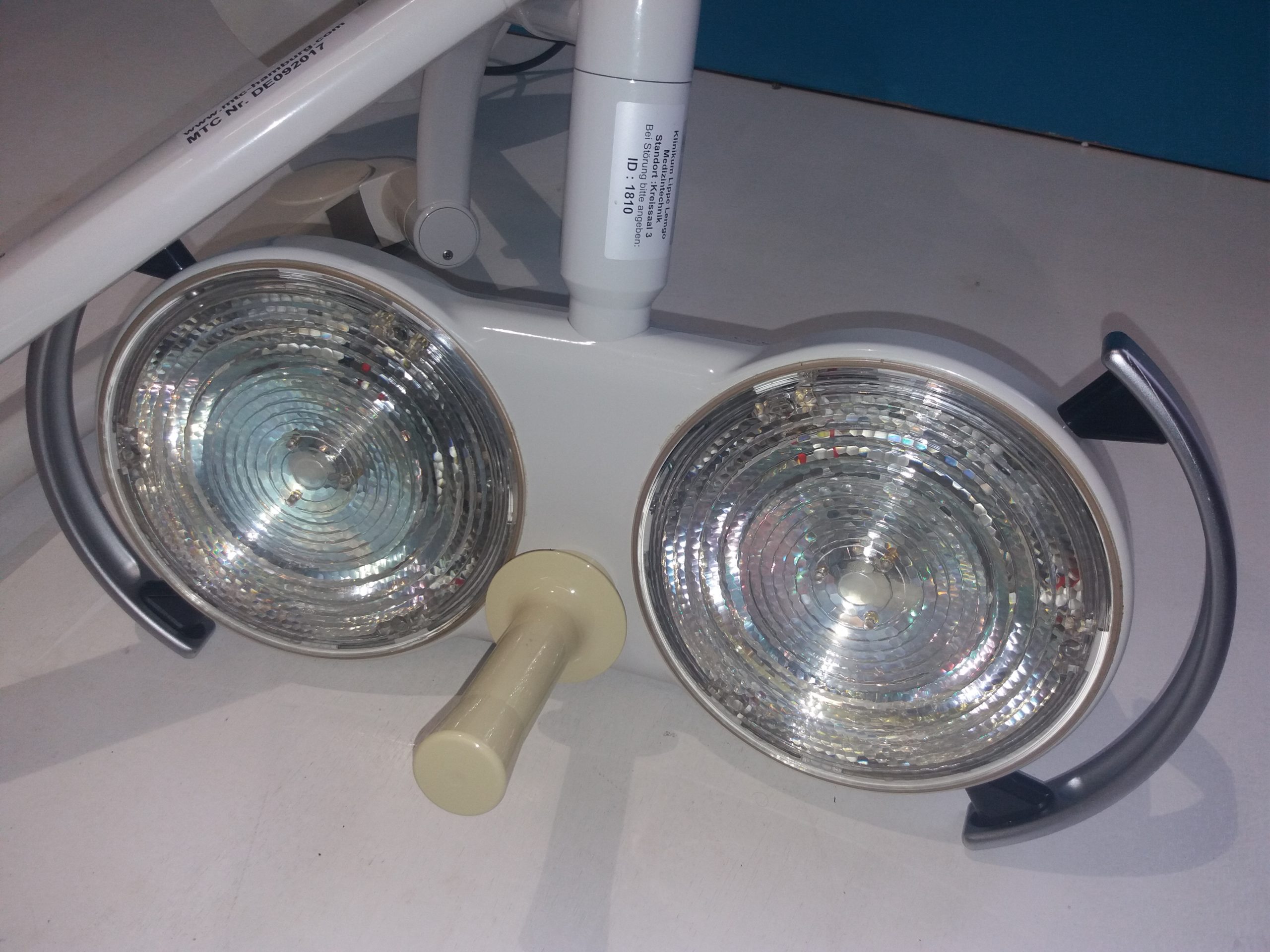 Hanaulux 2002 OP Lampe Leuchte – Deckenmontage thumbnail 2