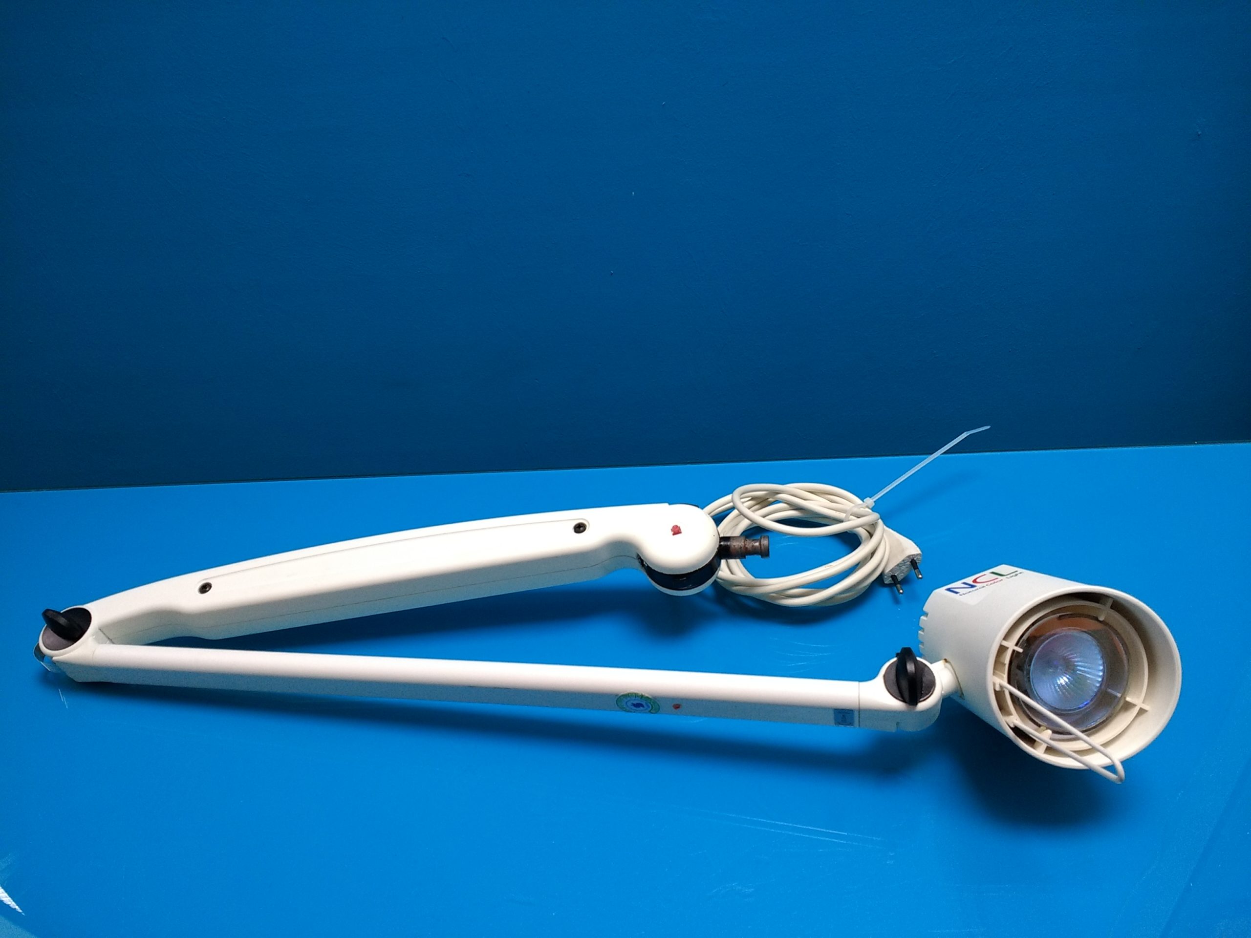 Dräger NCL Untersuchungsleuchte — image 1 of 5