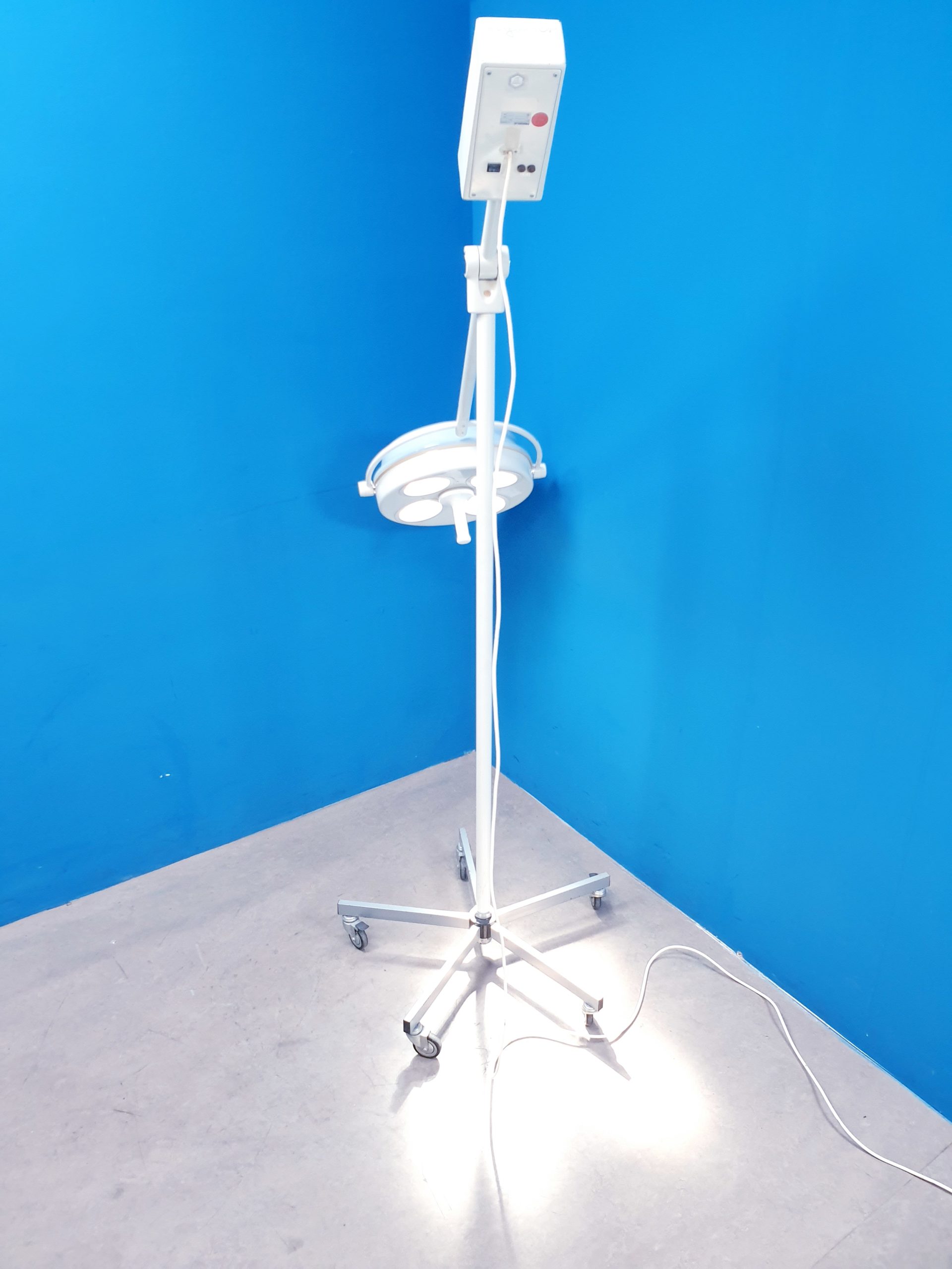 Heraeus Behadlungslampe – Lampe thumbnail 10