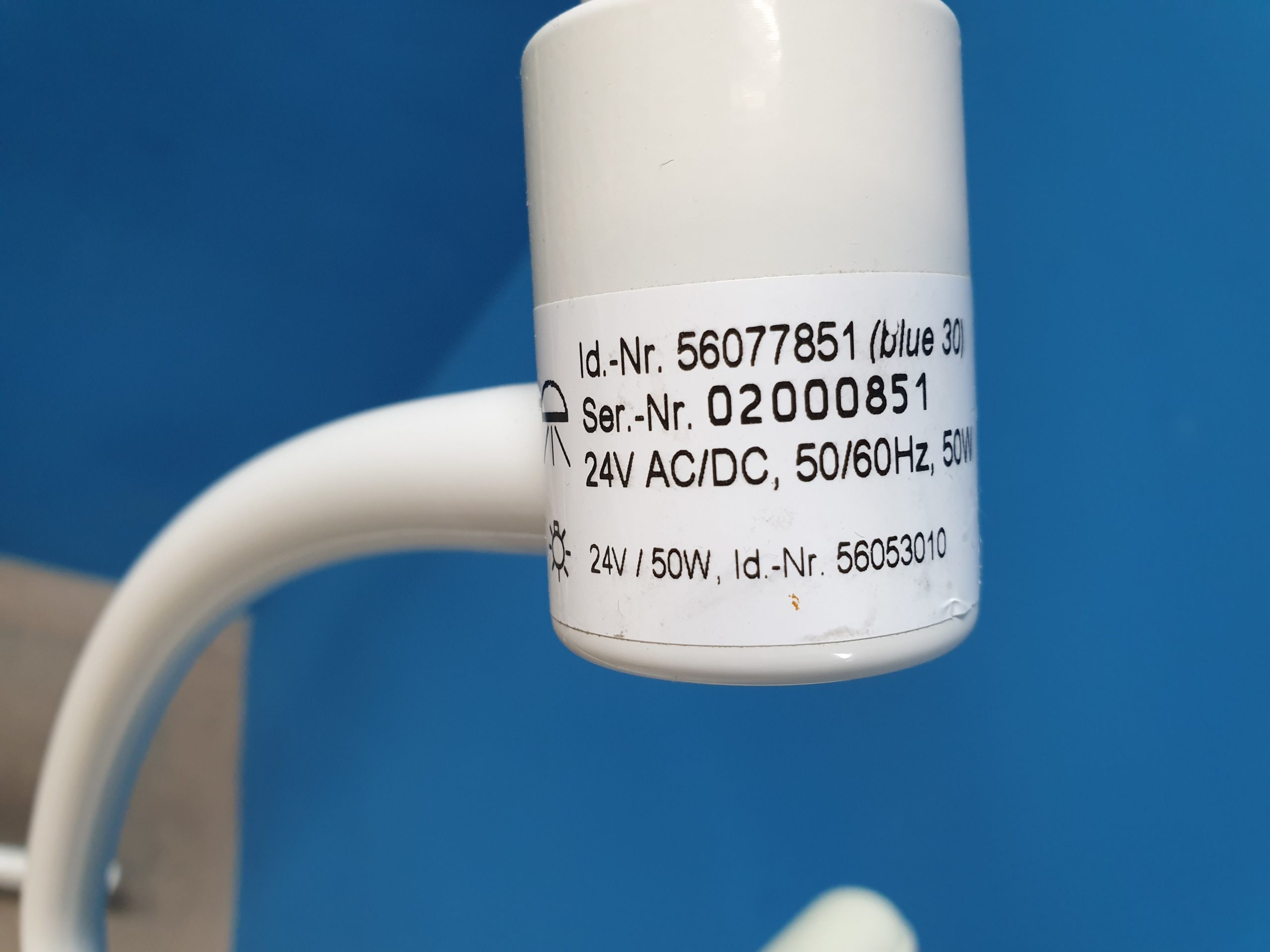 Maquet Blue 30 Behandlungslampe Fahrbar mobil Untersuchungslampe thumbnail 9